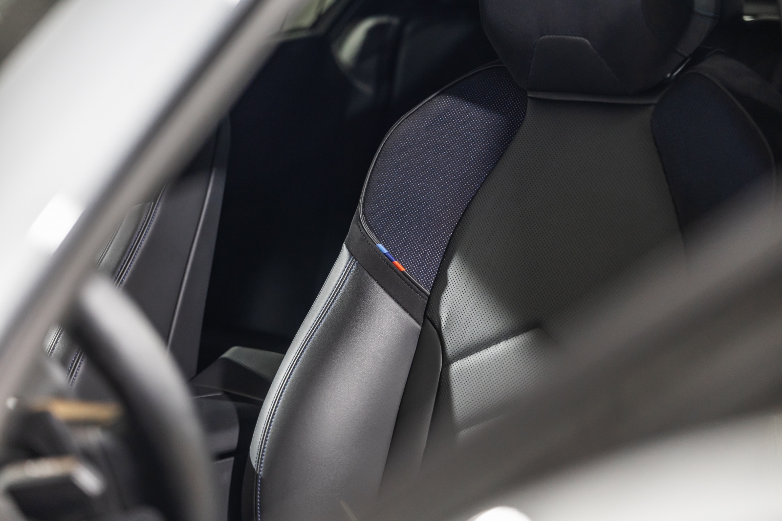 BMW i5 eDrive40