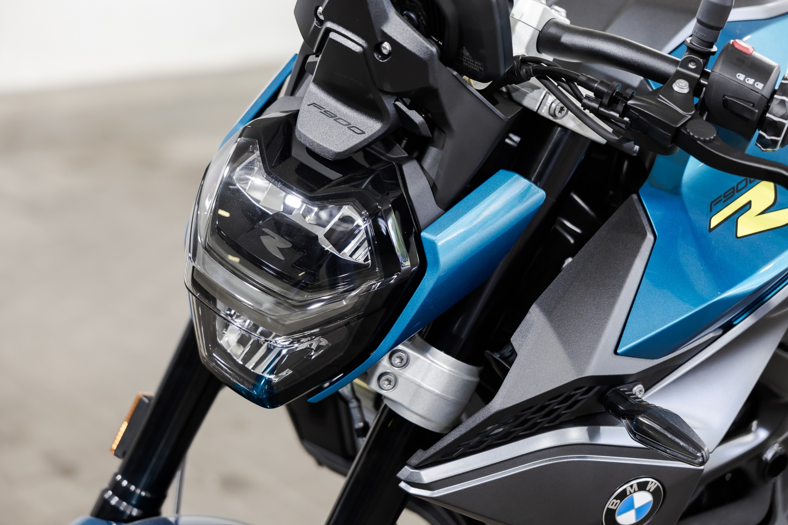 BMW (moto) F 900 R