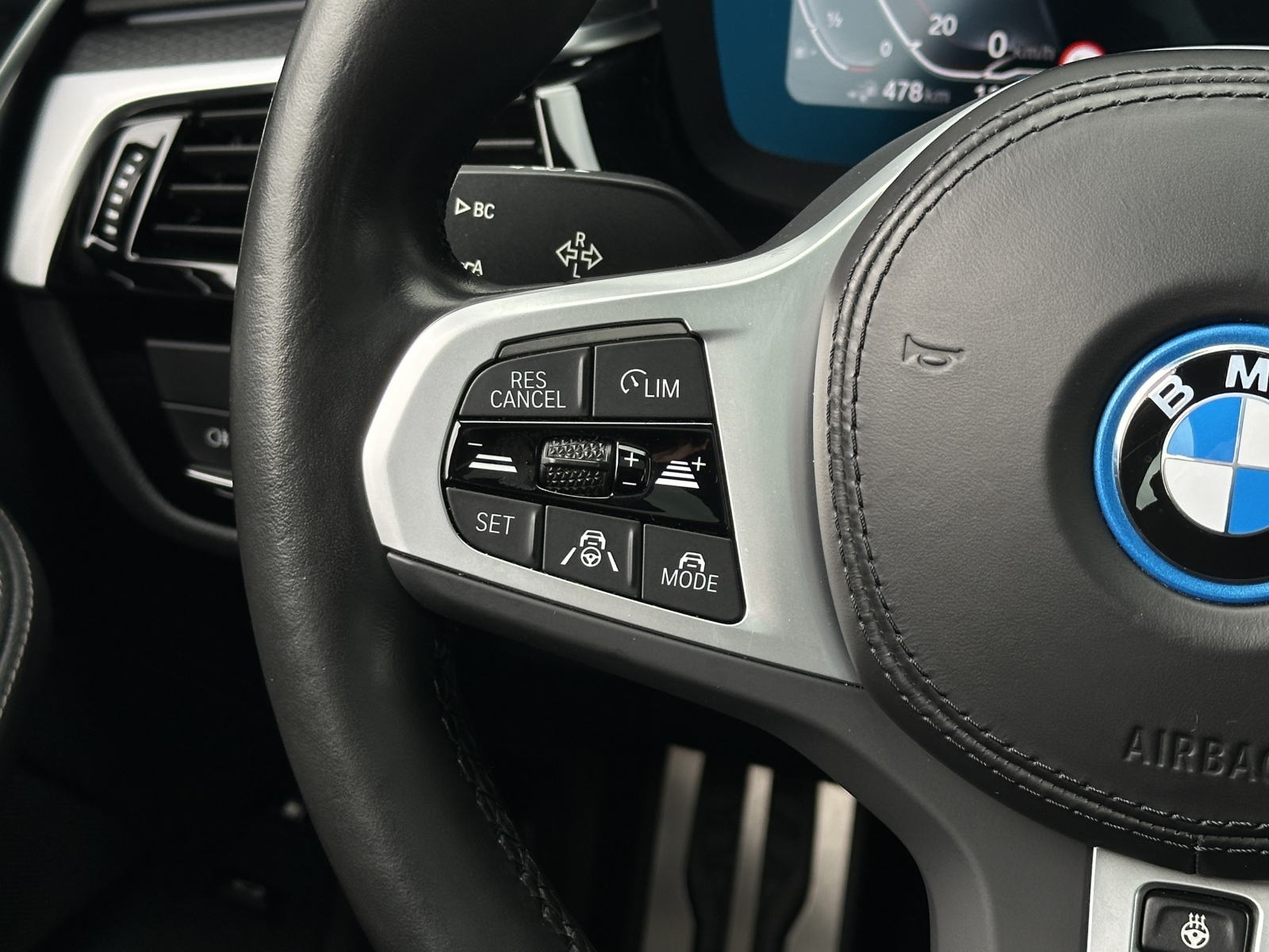 BMW 545 e xDrive