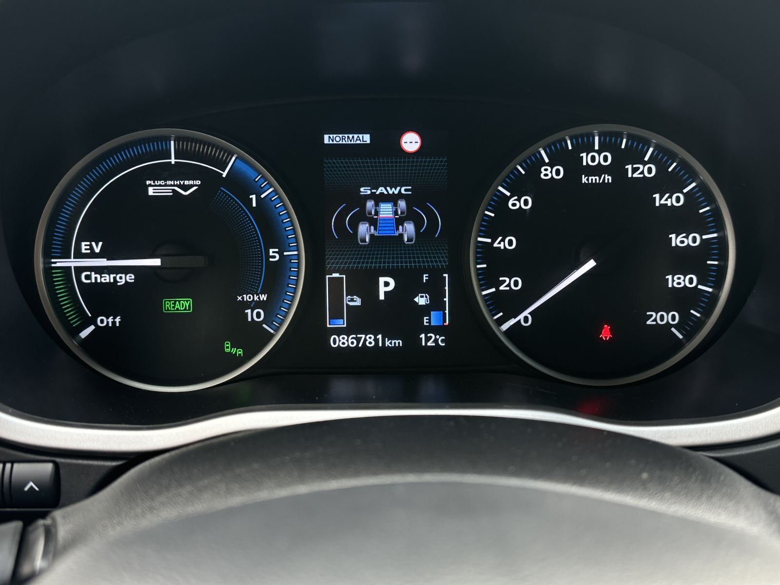 Mitsubishi Eclipse Cross Plug-In Hybrid 4WD