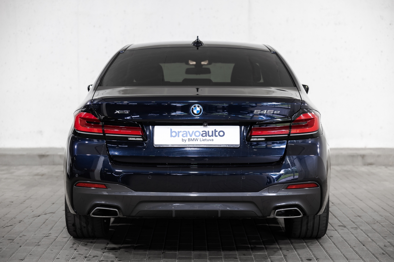 BMW 545 e xDrive