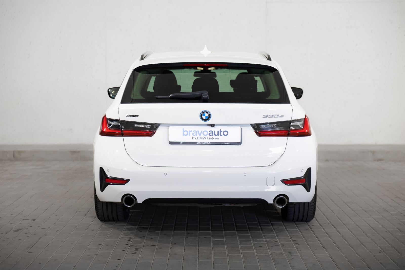 BMW 330 e xDrive