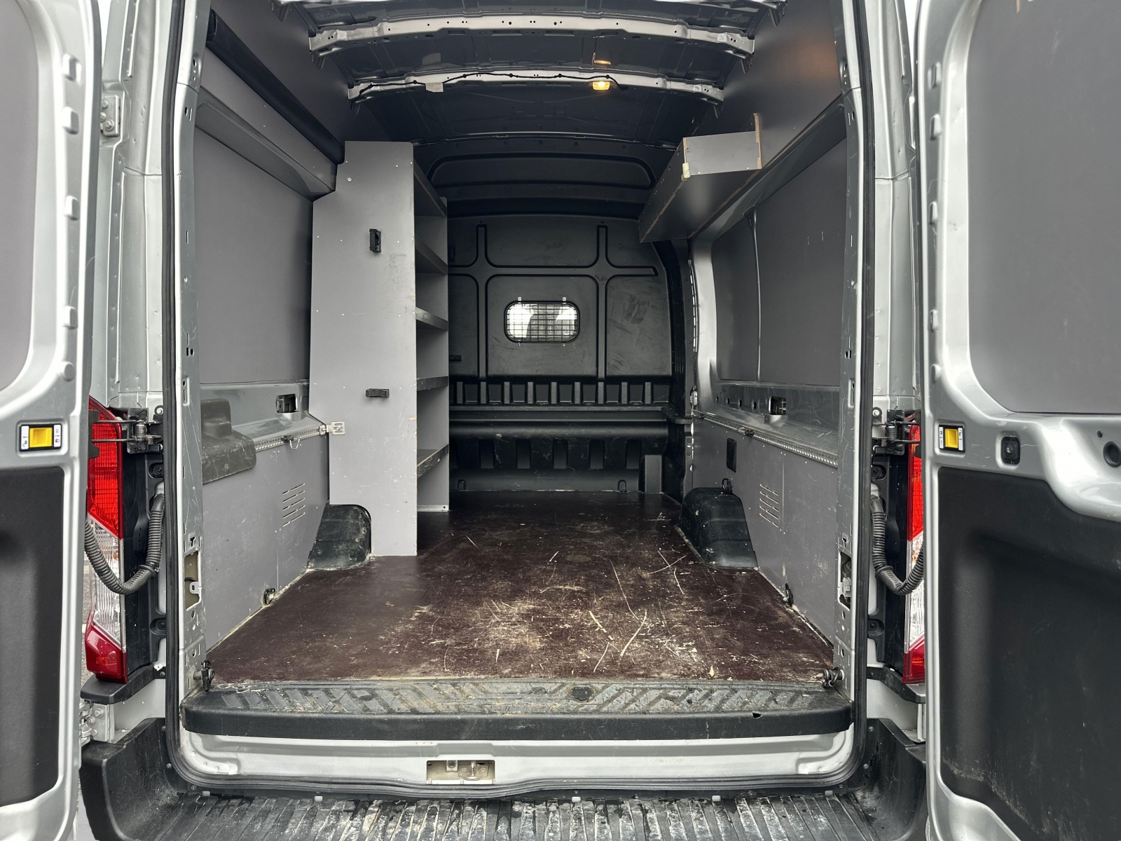 Ford Transit Doublecab LWB 350E