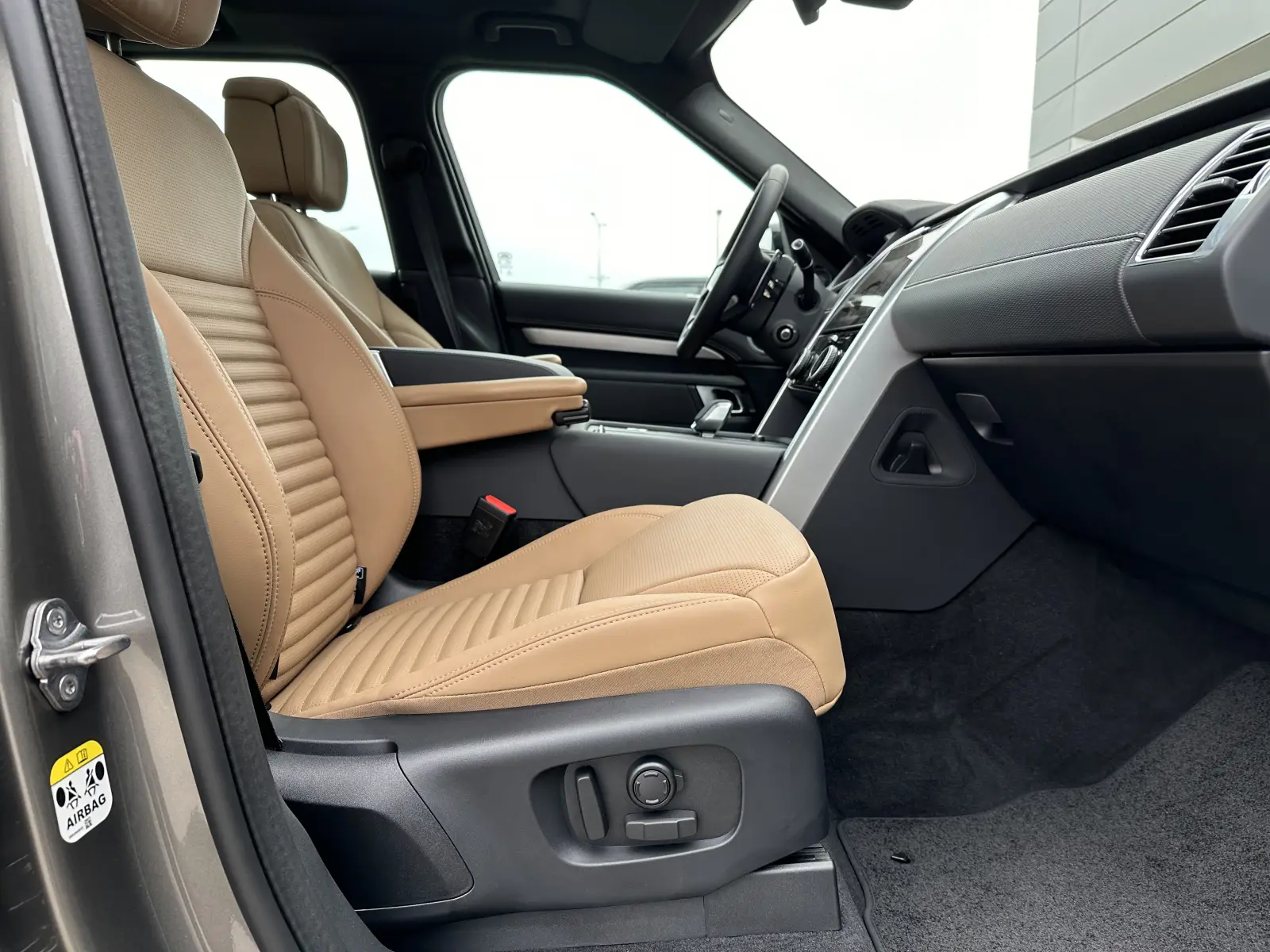 Land Rover Discovery D350 Dynamic HSE