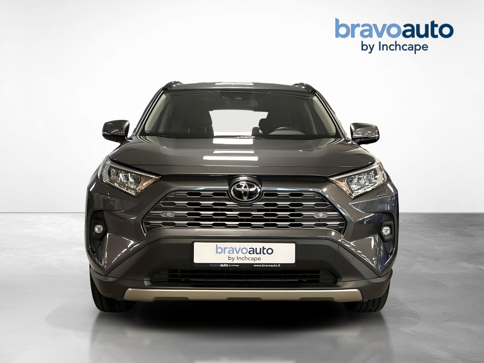 Toyota RAV4 Luxury Plus