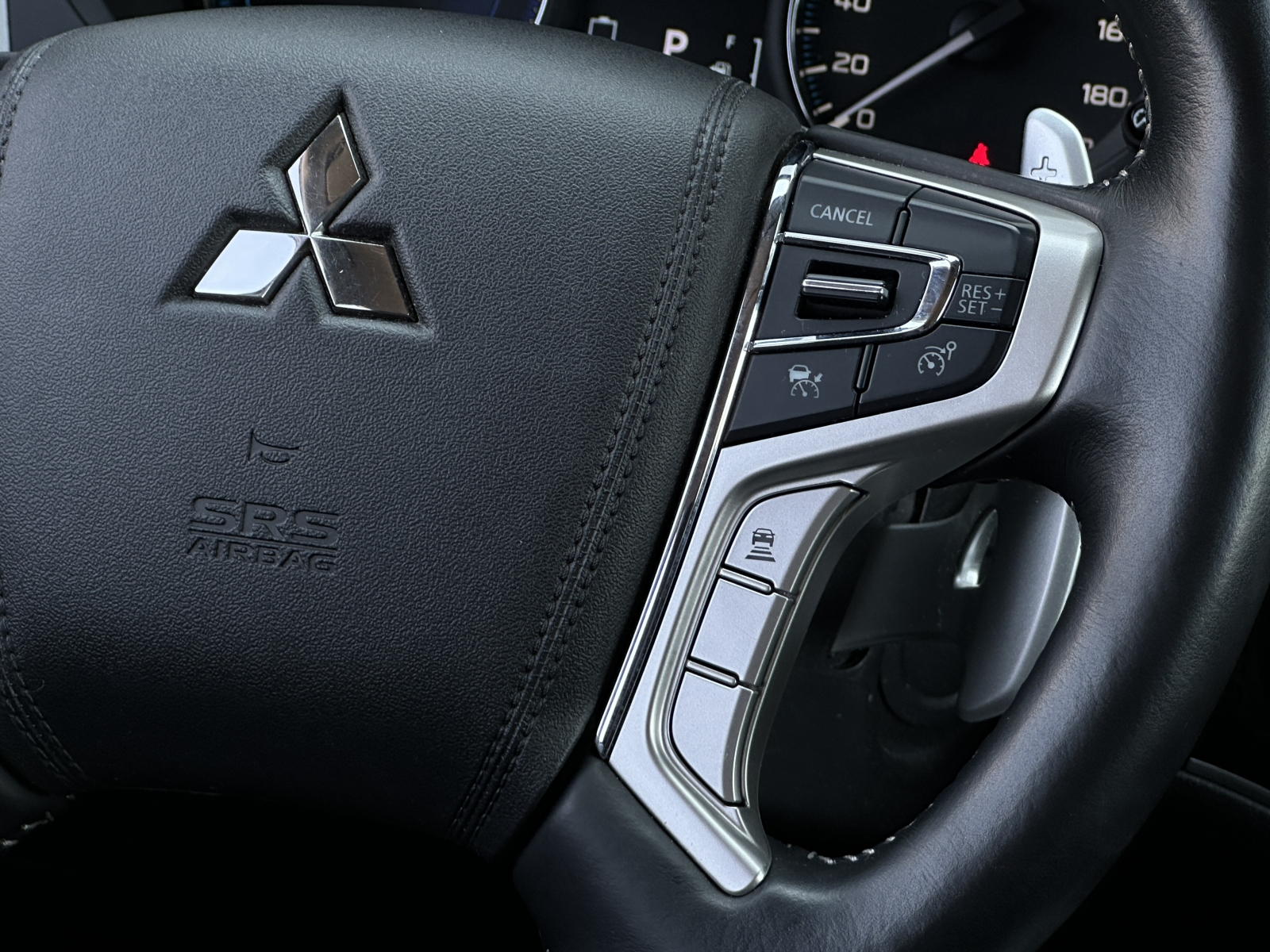 Mitsubishi Outlander Plug-In Hybrid 4WD
