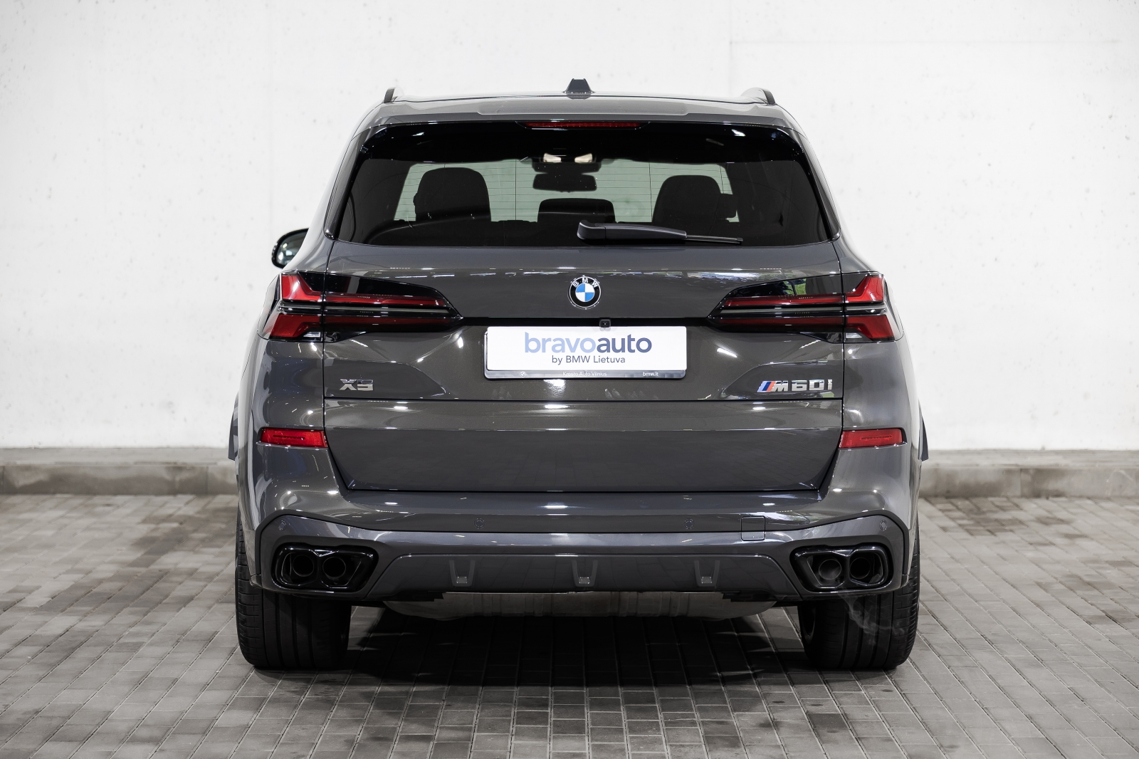 BMW X5 M60i xDrive