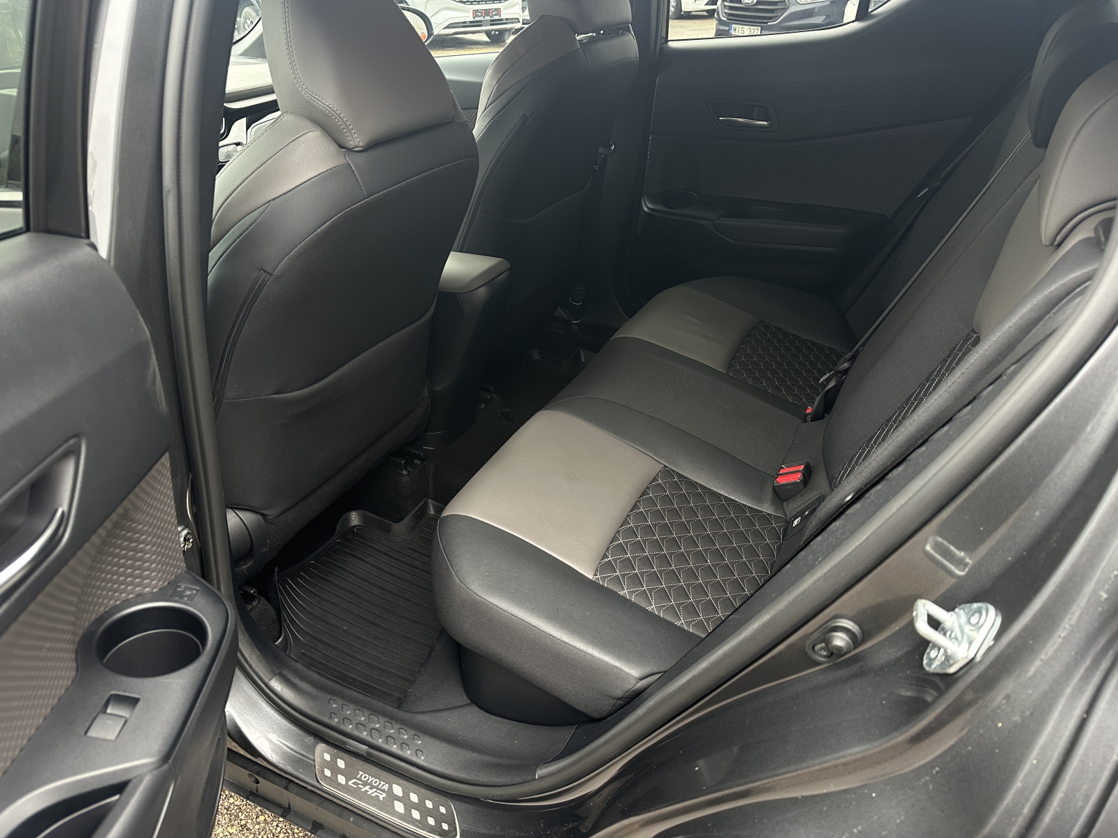 Toyota C-HR Hybrid