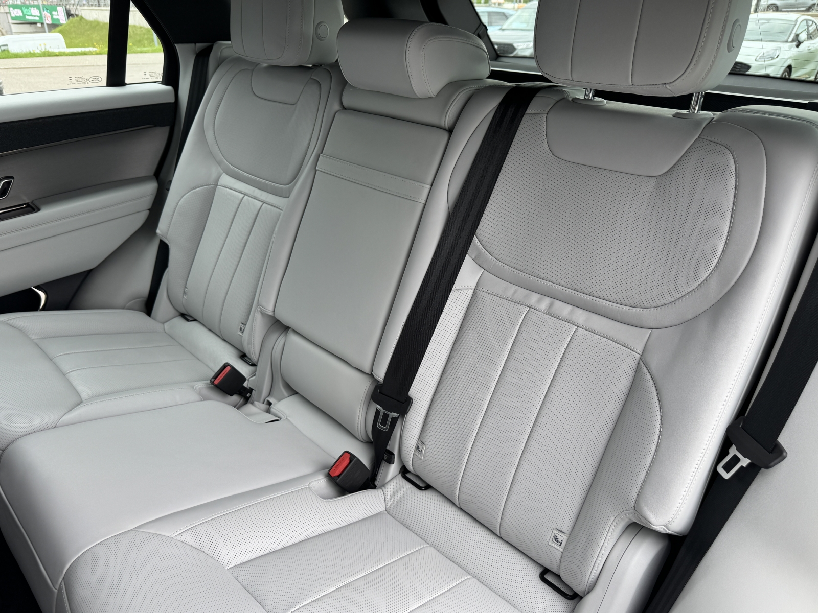 Land Rover Range Rover Sport 3.0 D250 SE