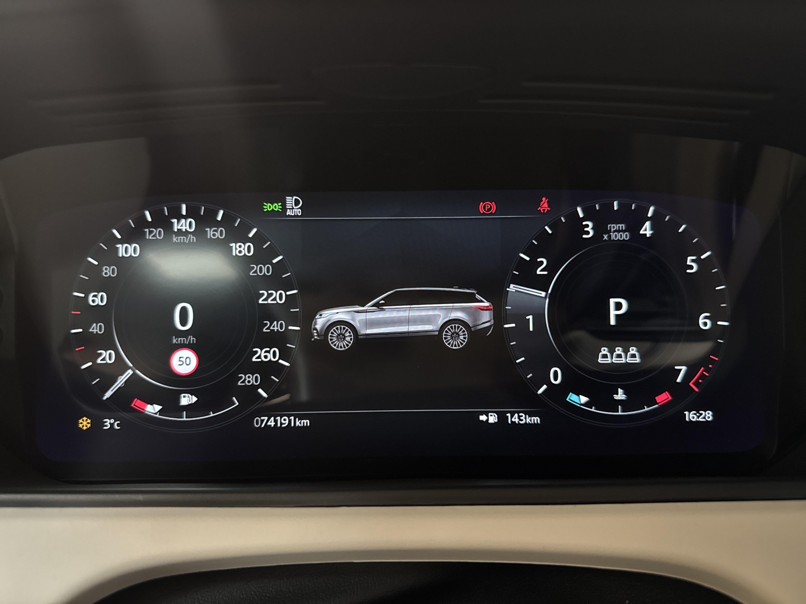 Land Rover Range Rover Velar R-Dynamic SE