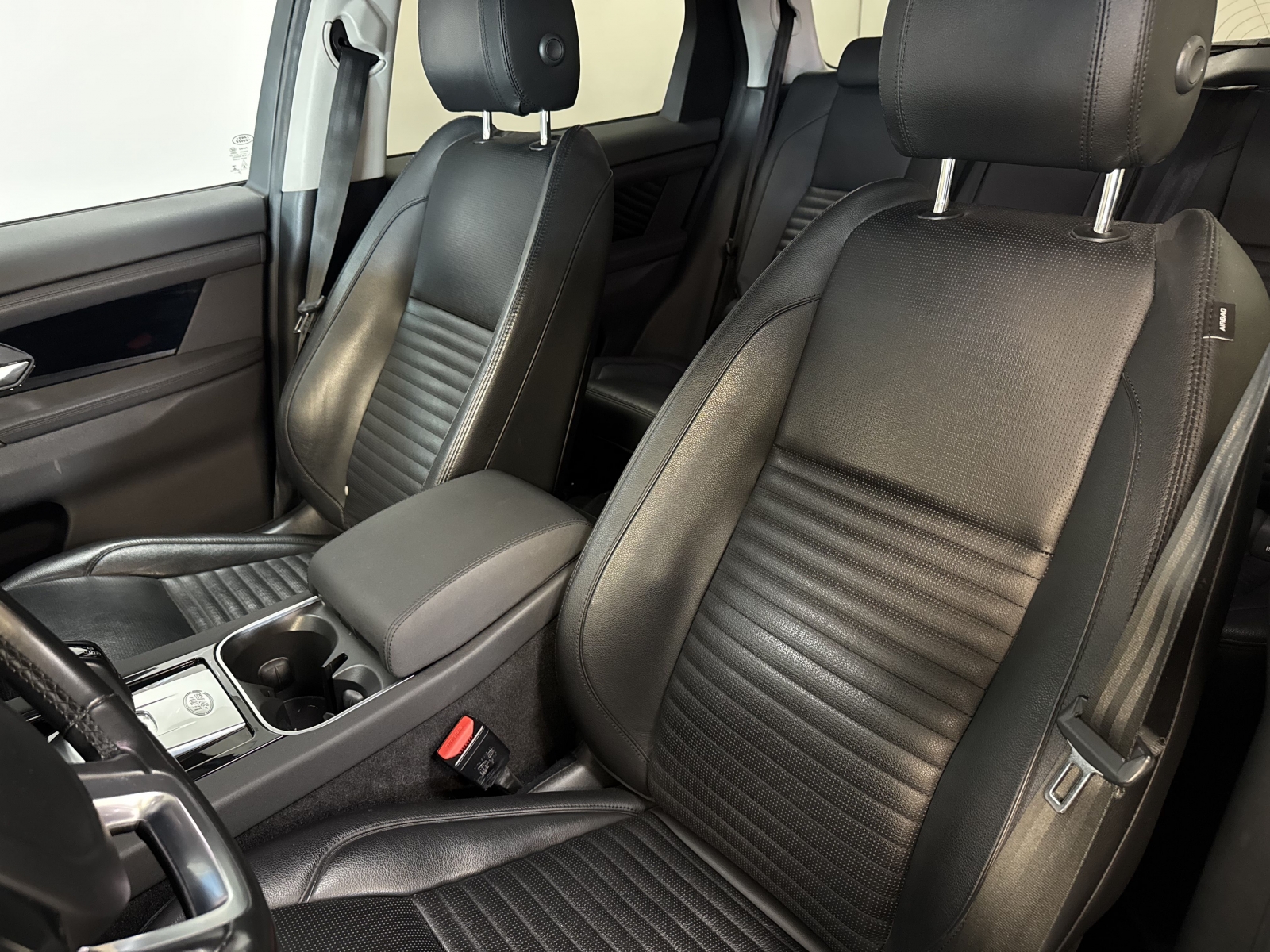 Land Rover Discovery Sport SE