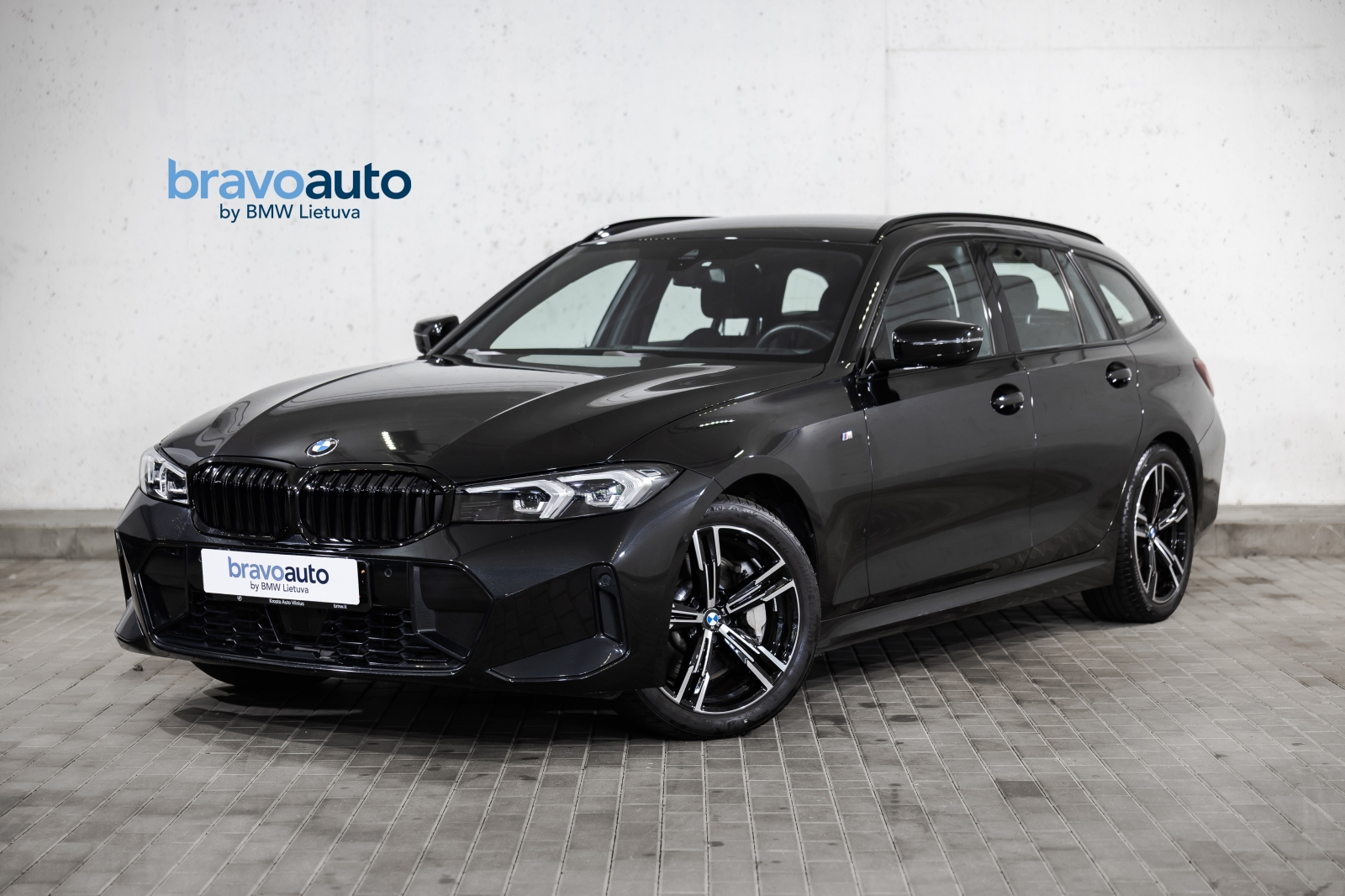 BMW 330 i xDrive
