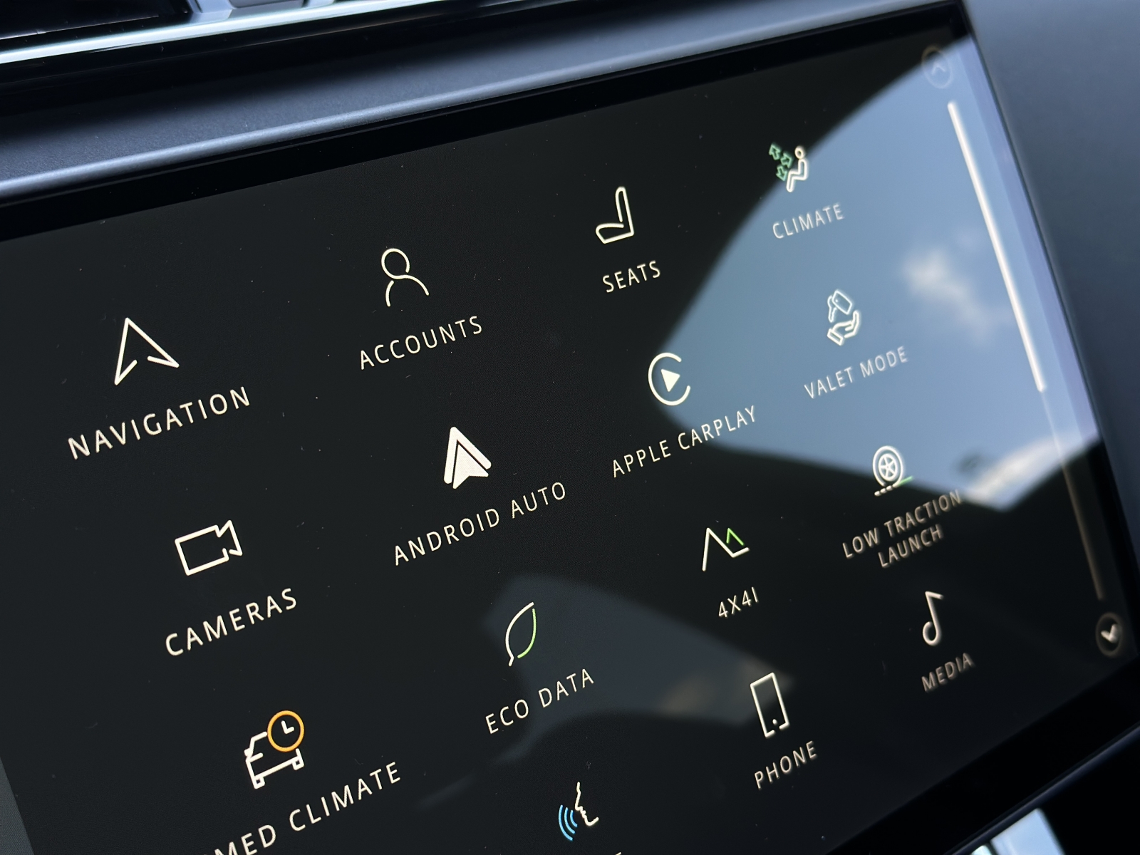 Land Rover Range Rover Velar P400 Belgravia Edition