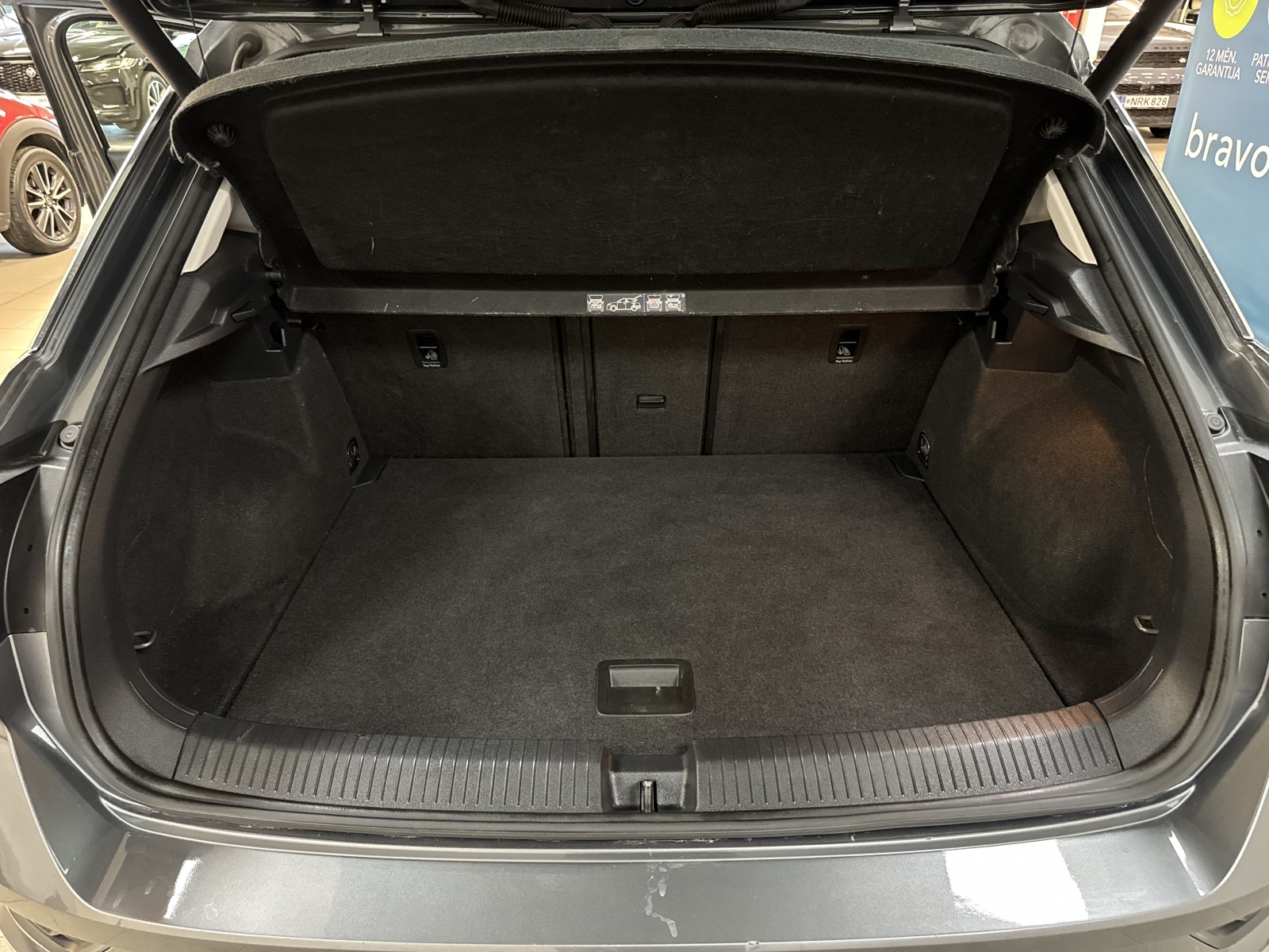 Volkswagen T-Roc 2WD