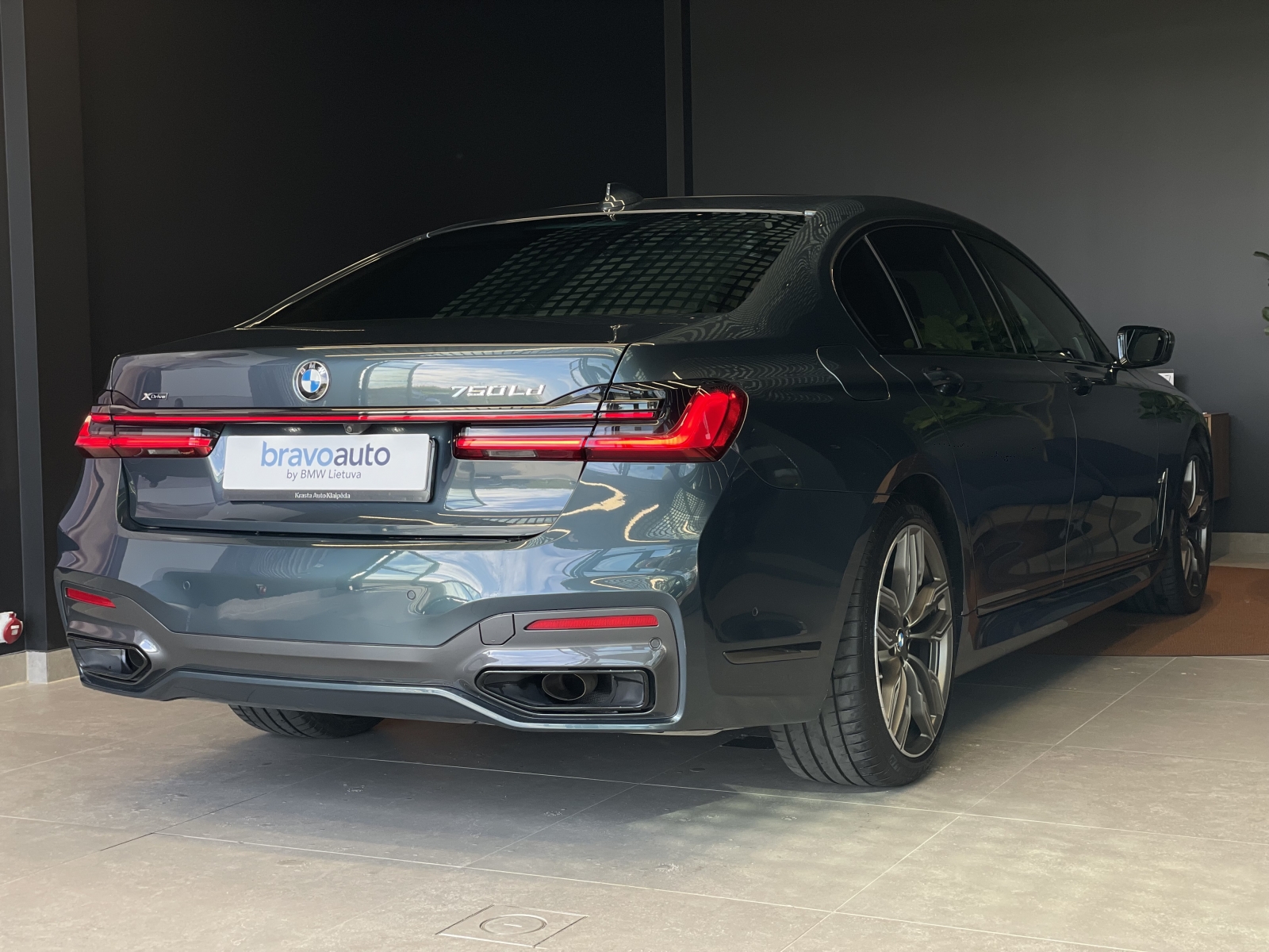 BMW 750 750LD xDrive