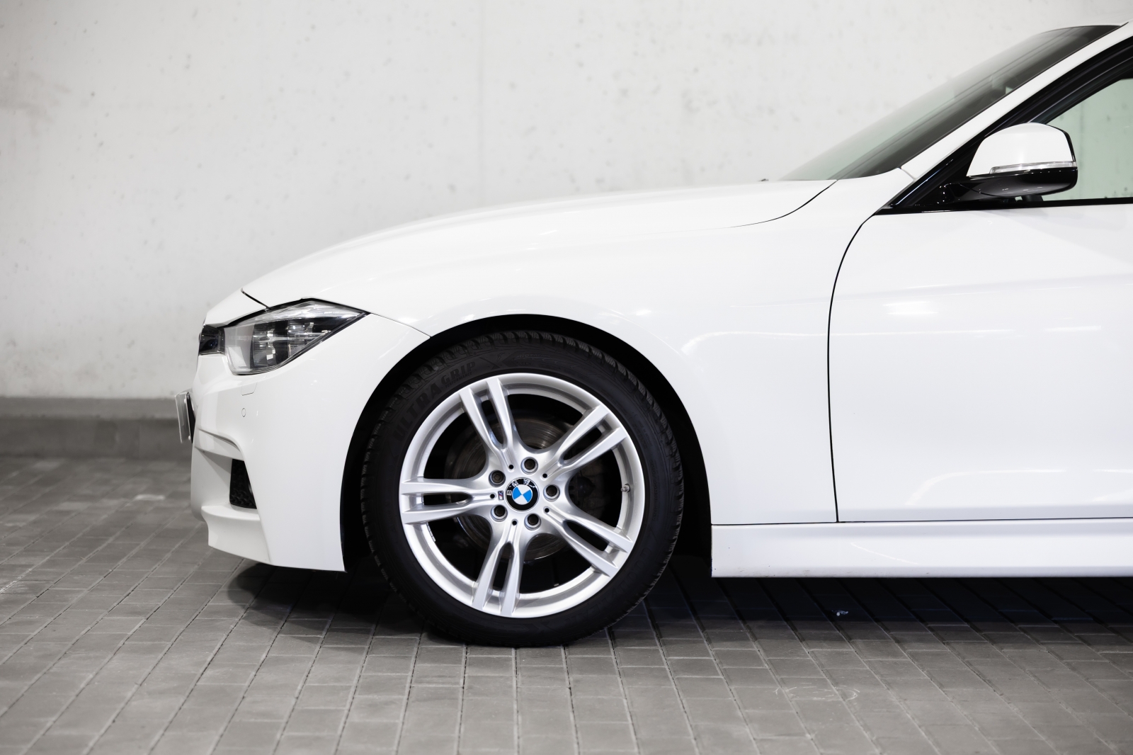 BMW 320 i