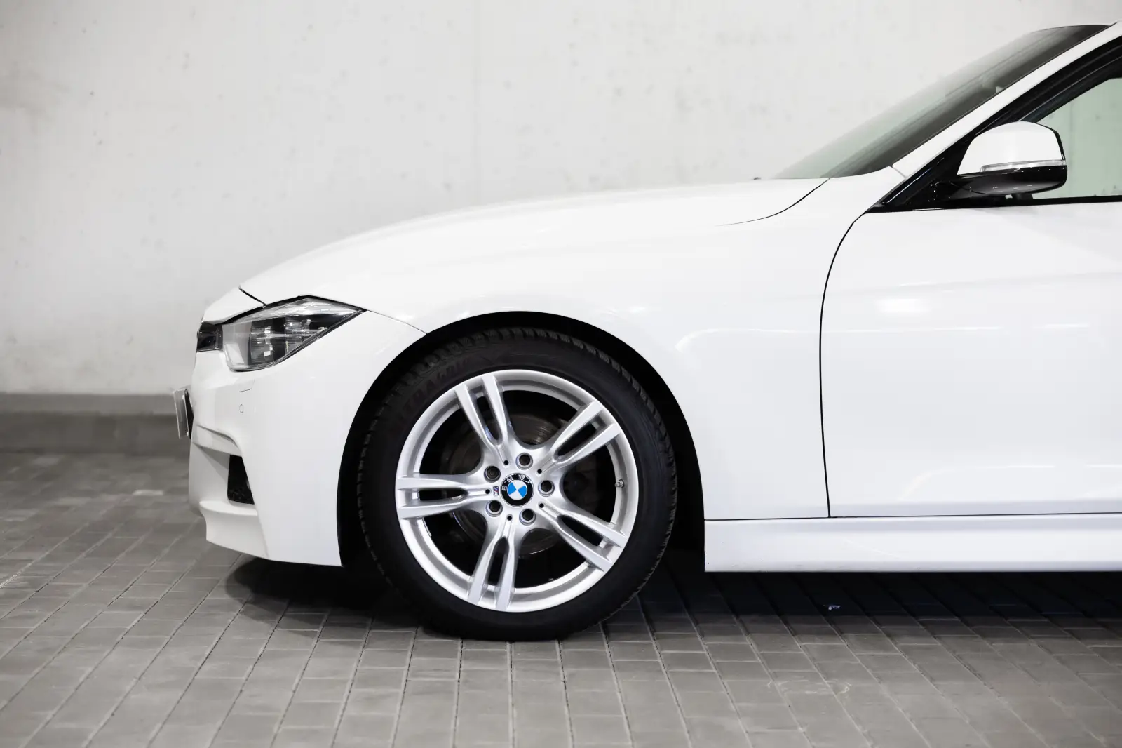 BMW 320 i