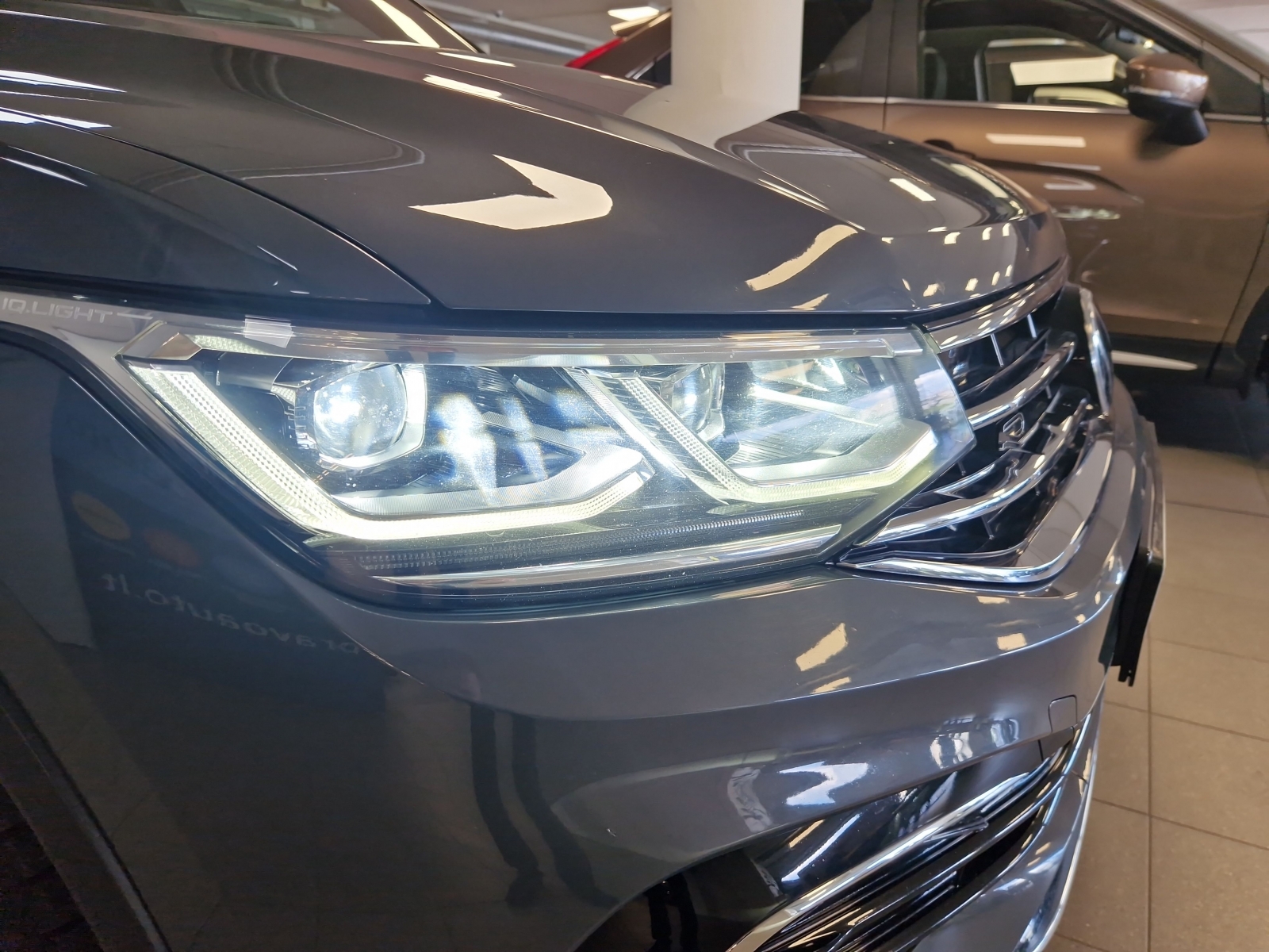 Volkswagen Tiguan 4Motion R-Line