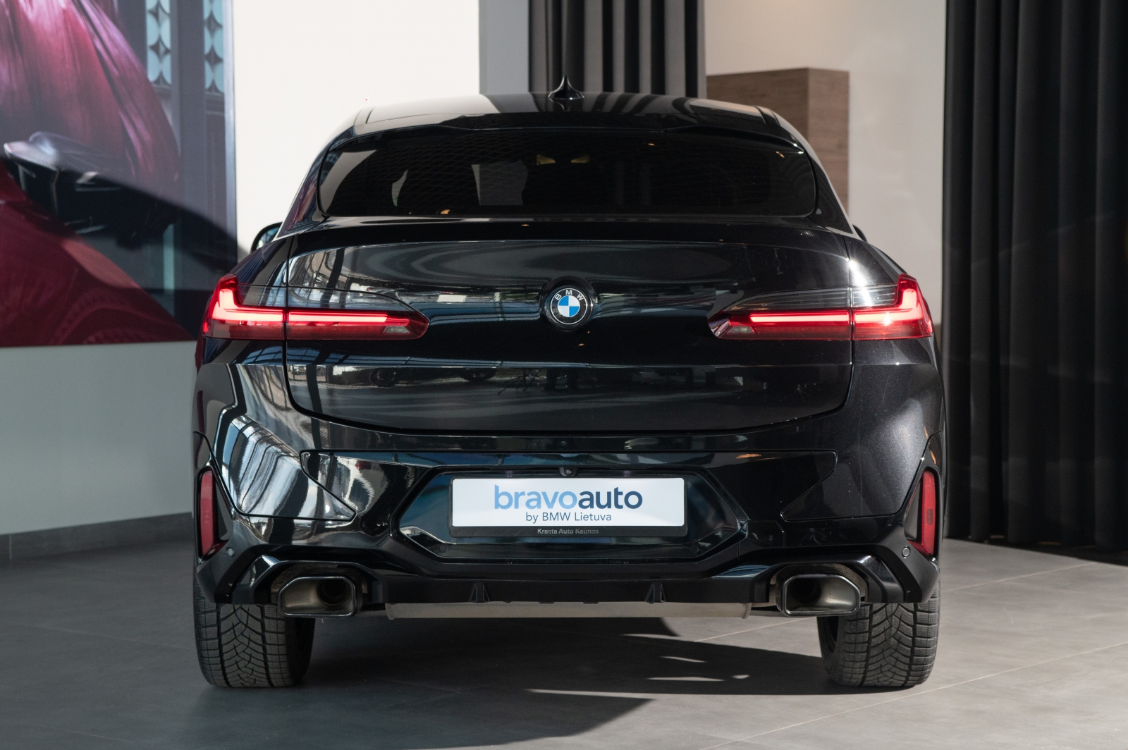 BMW X4 xDrive20i