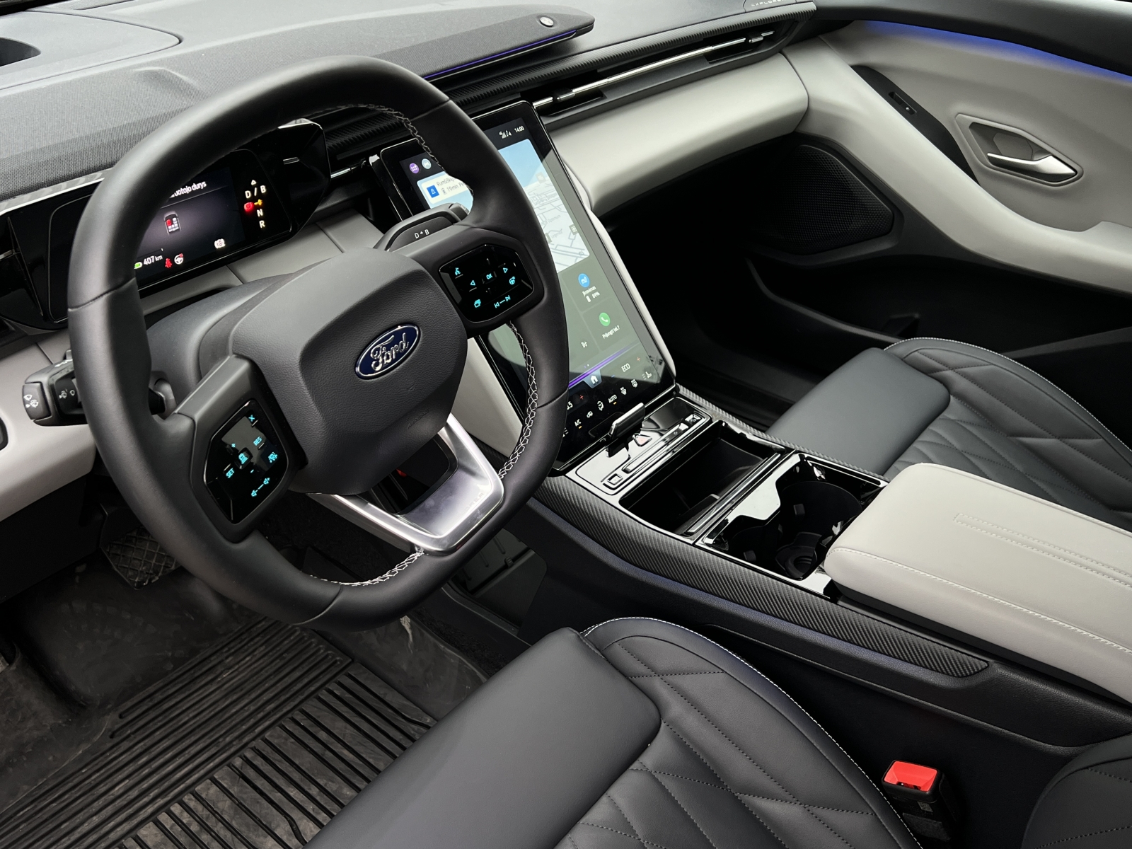 Ford Explorer Premium Extended Range AWD