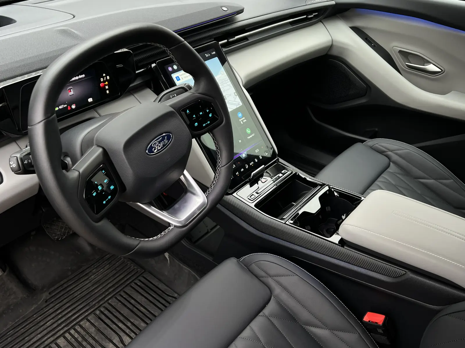 Ford Explorer Premium Extended Range AWD