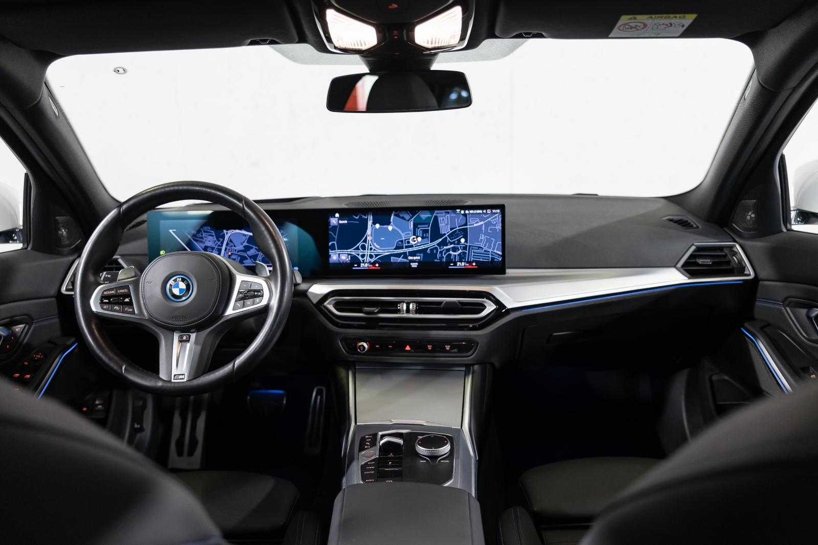 BMW 330 e