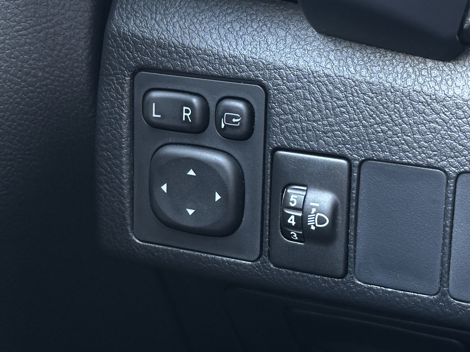 Toyota Auris Hybrid