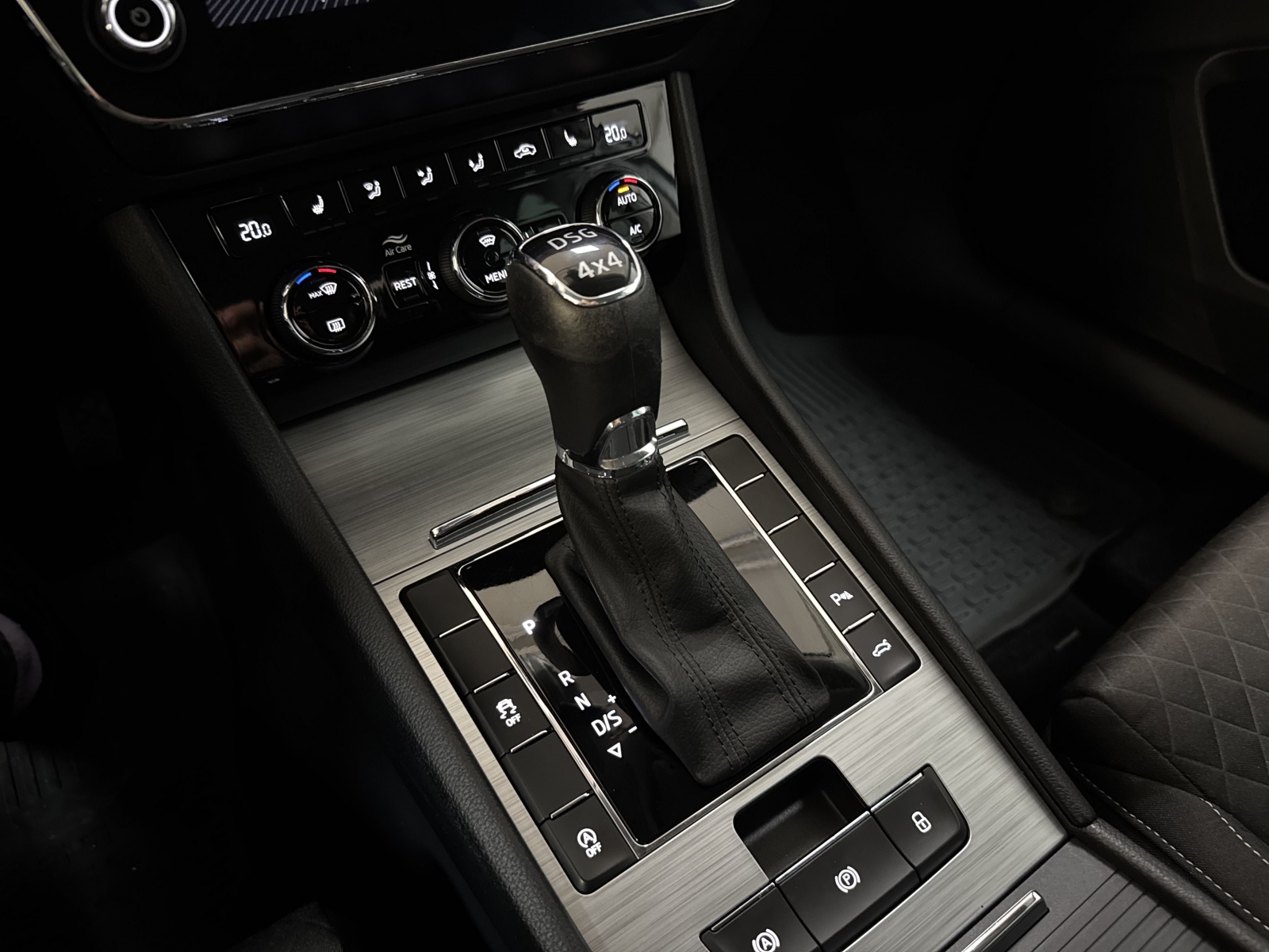 Skoda Superb HB 4x4