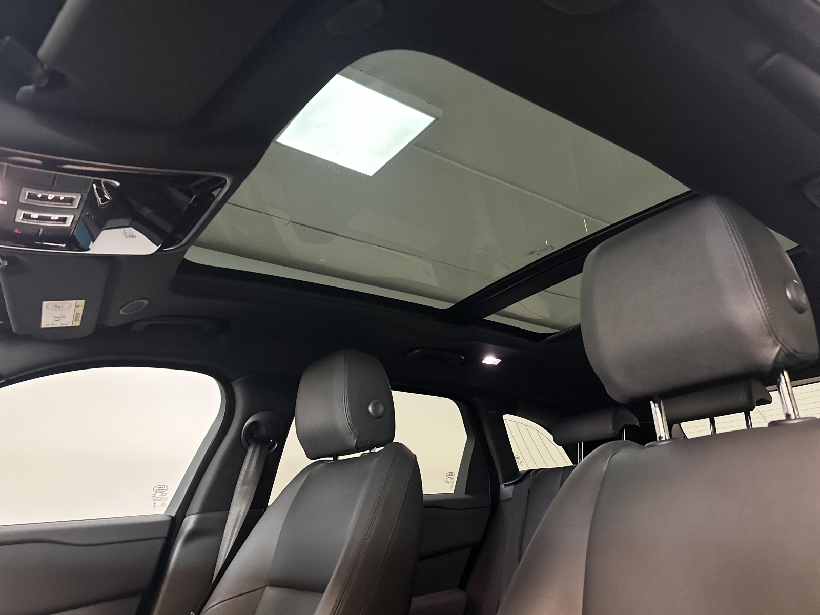 Land Rover Range Rover Velar D200 Dynamic SE