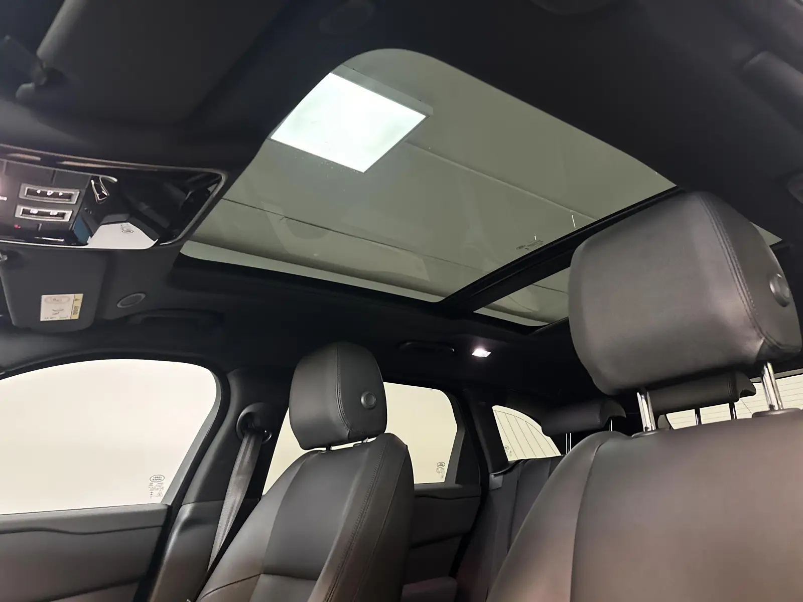 Land Rover Range Rover Velar D200 Dynamic SE