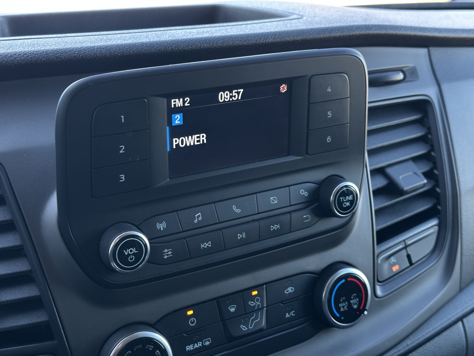 Ford Transit Custom Trend 320 LWB