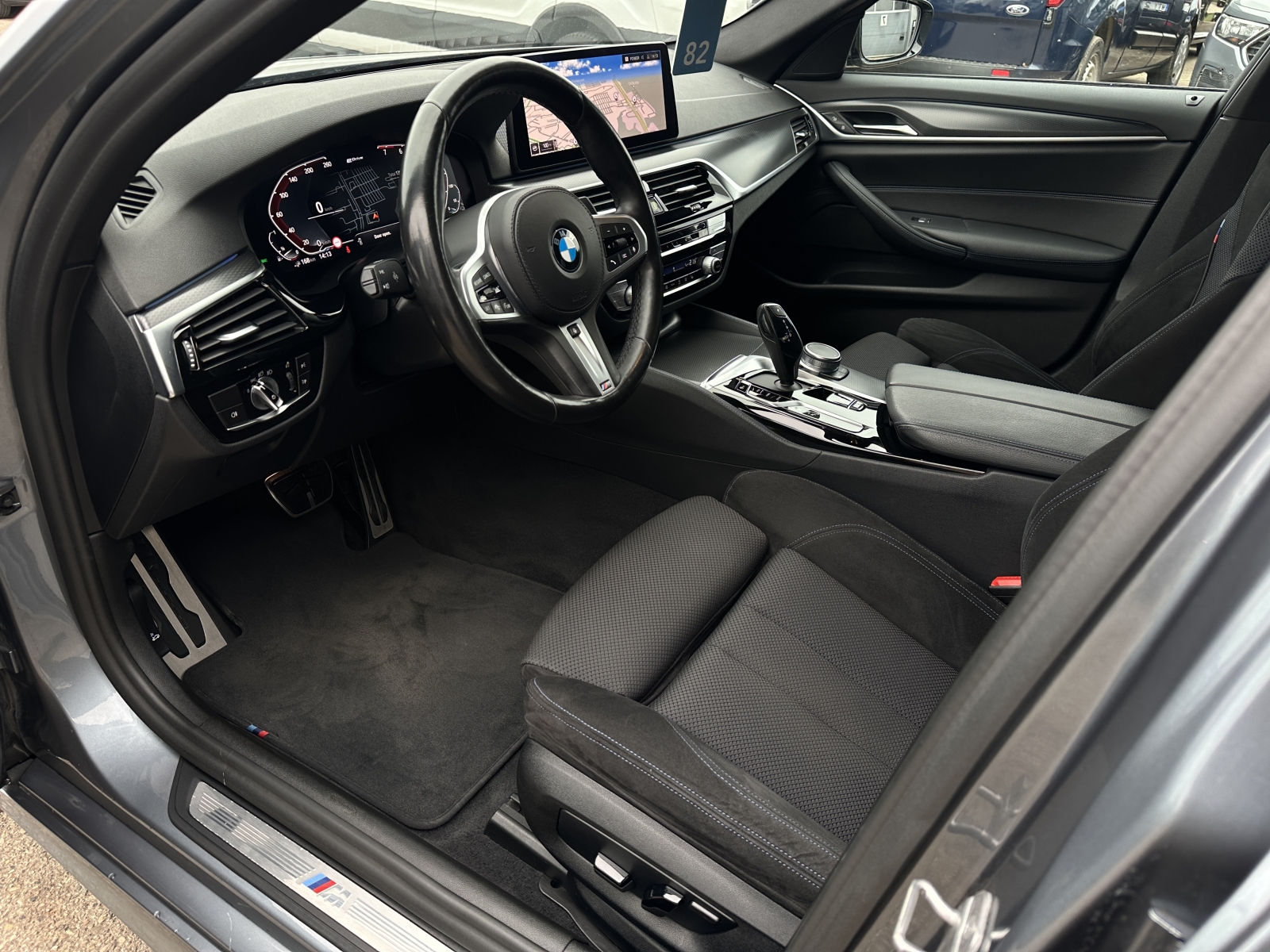 BMW 545 e xDrive
