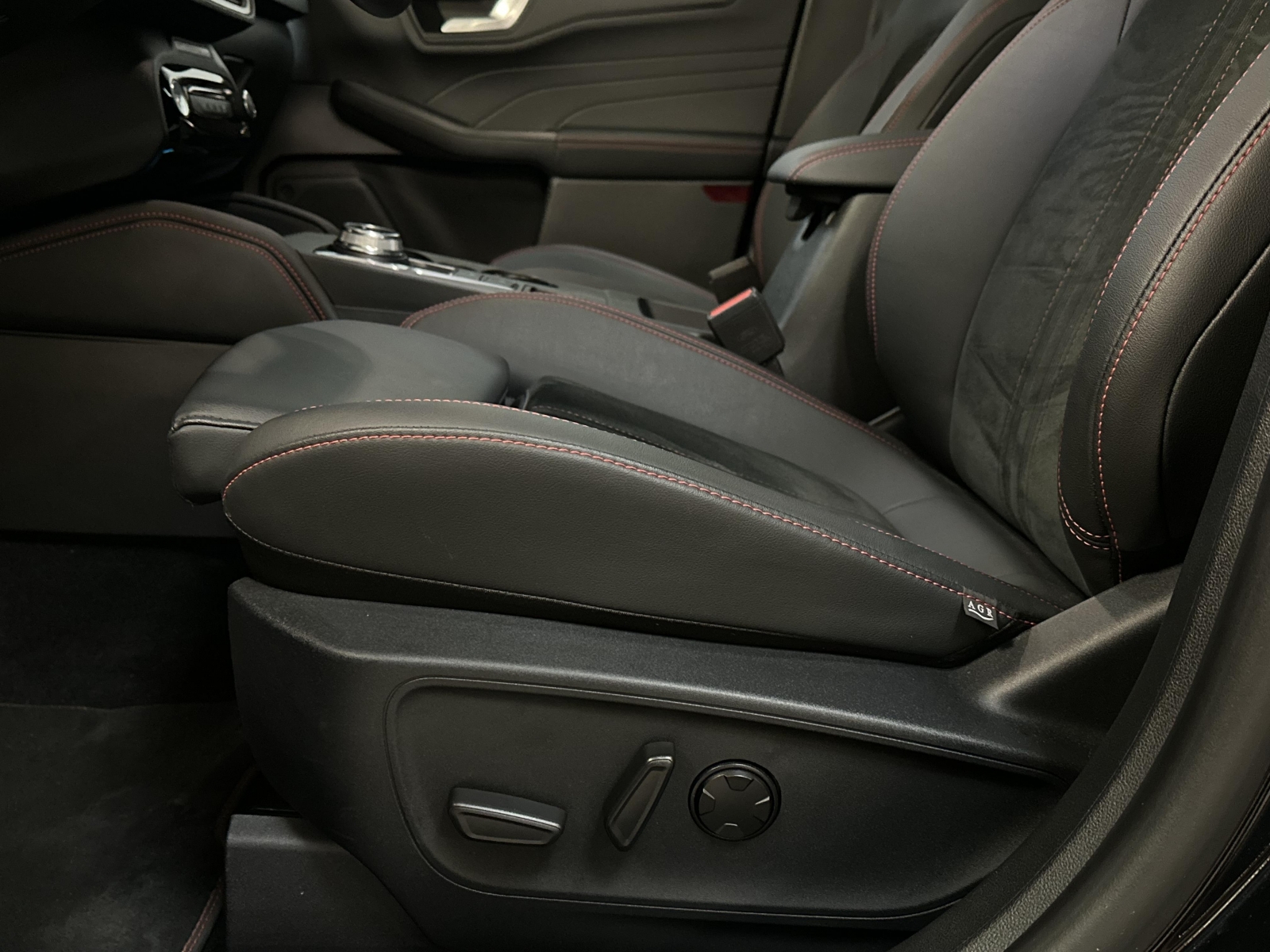 Ford Kuga ST-LINE X