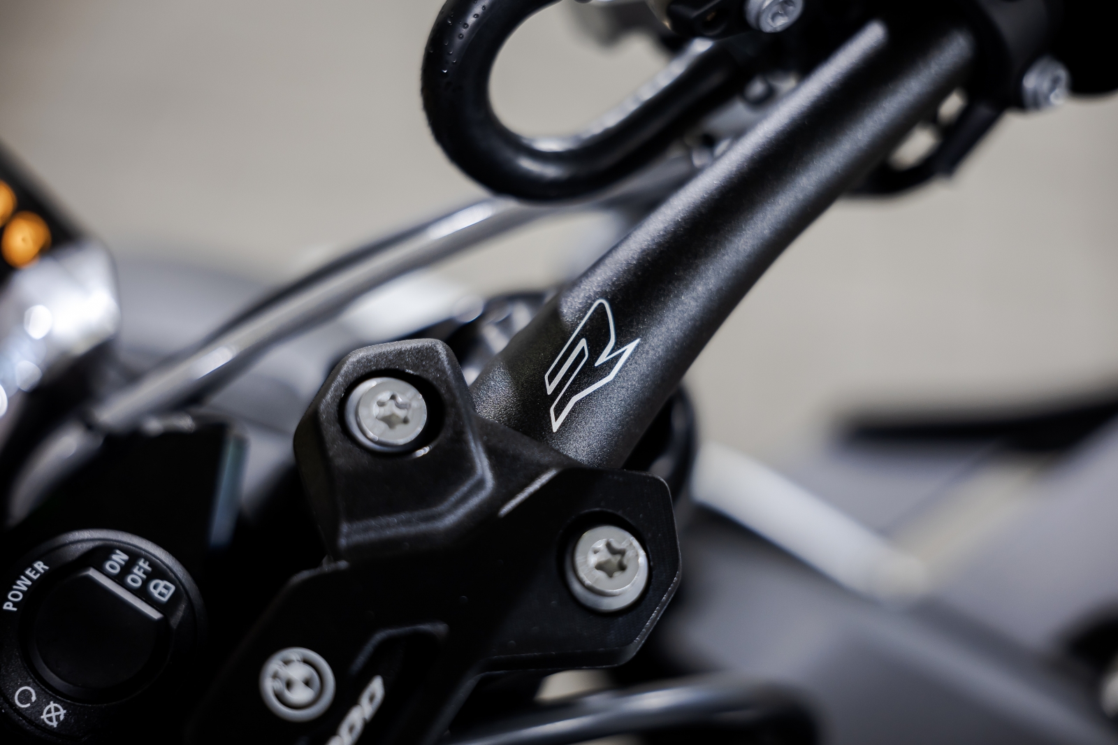 BMW (moto) M 1000 R