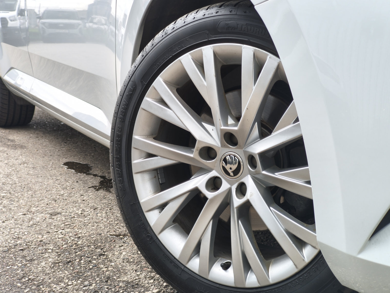Skoda Superb AMBITION 4X4
