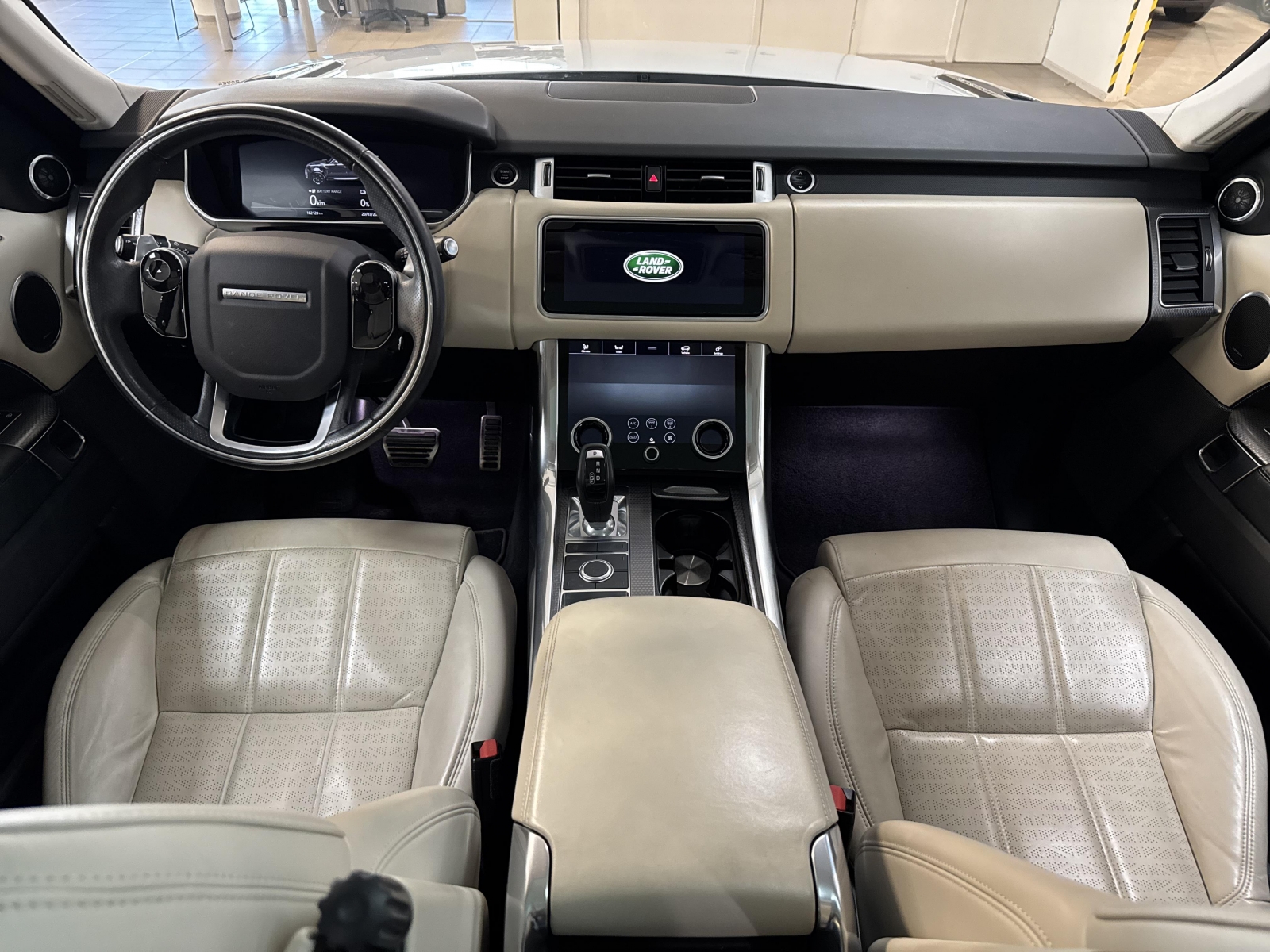 Land Rover Range Rover Sport P400e HSE Dynamic