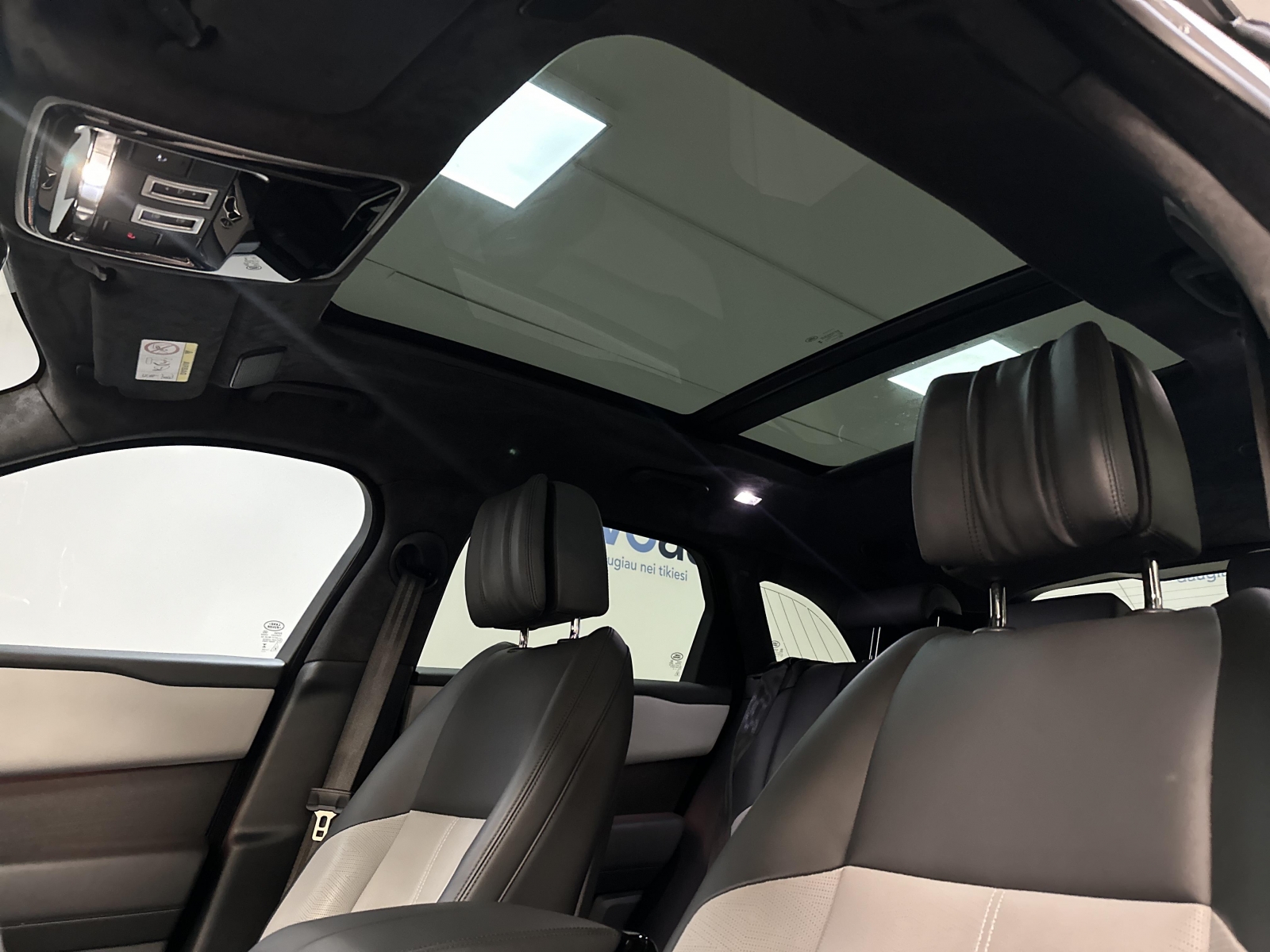 Land Rover Range Rover Velar D300 Autobiography