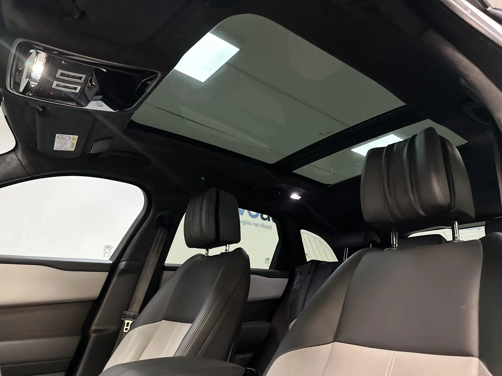 Land Rover Range Rover Velar D300 Autobiography