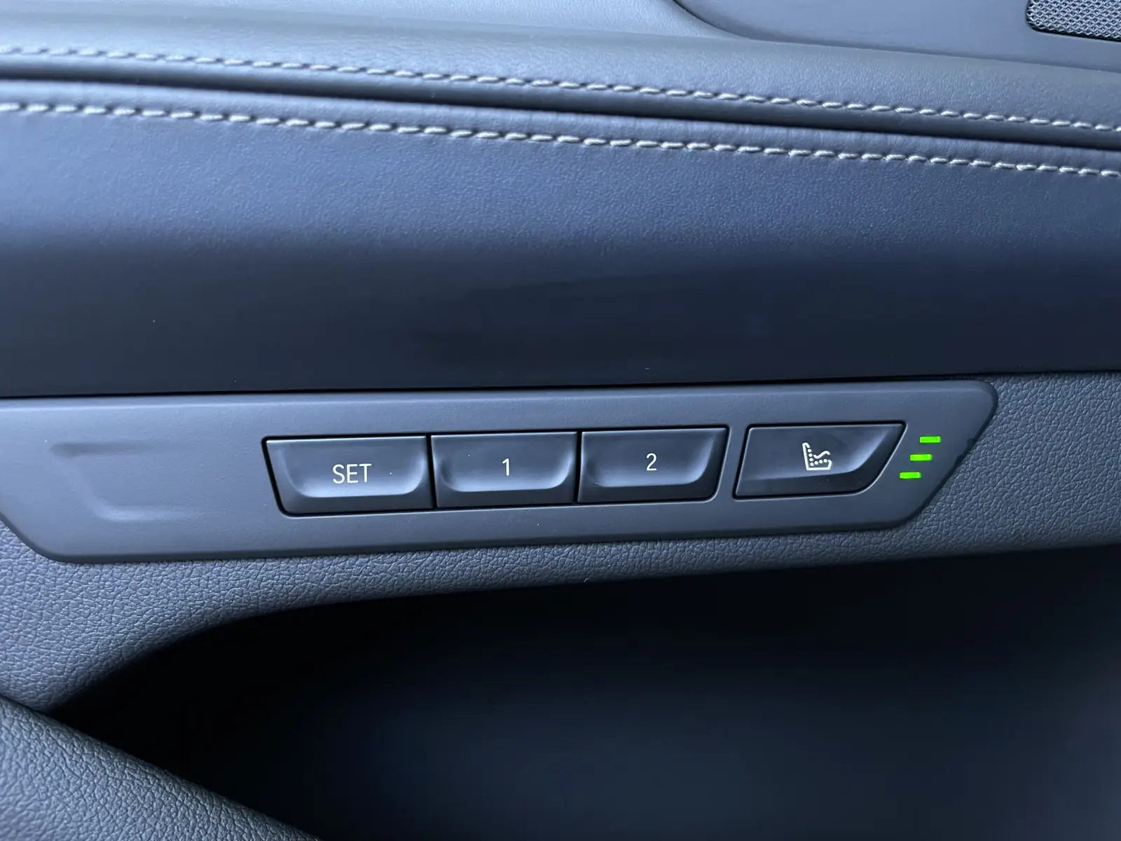 cce64fbc77edc43171b6ccf1ab47236b6a14247813b34.jpg