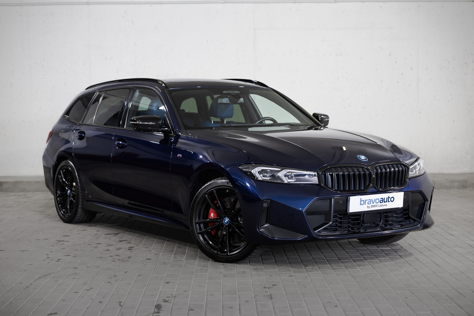BMW 330 e xDrive