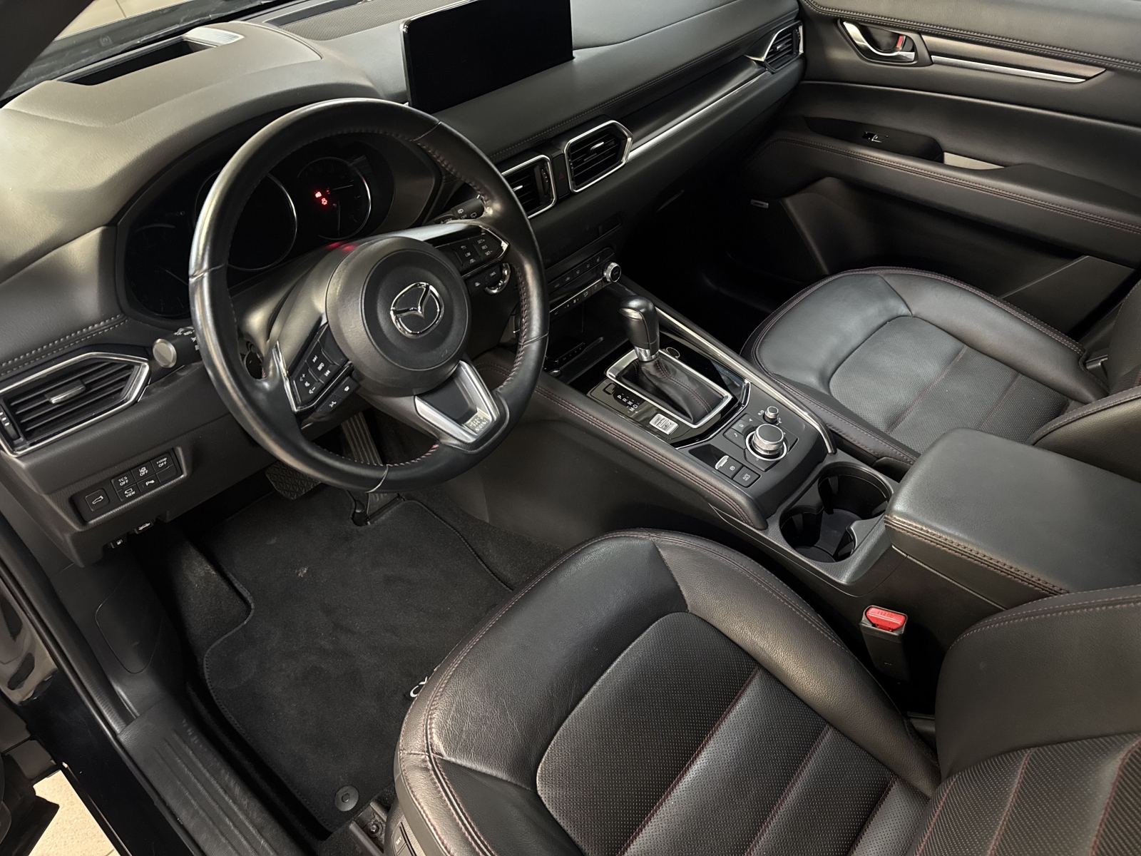 Mazda CX-5 Blackout Plus 2WD