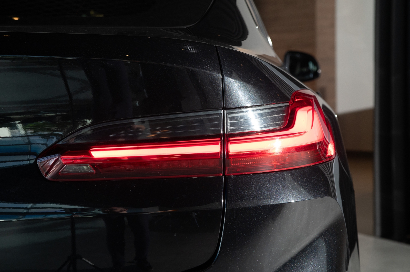 BMW X4 xDrive20i