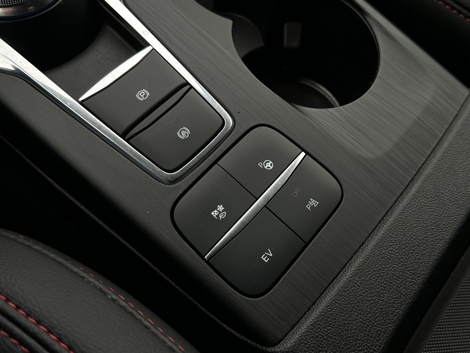 Ford Kuga ST-Line X Plug-In Hybrid