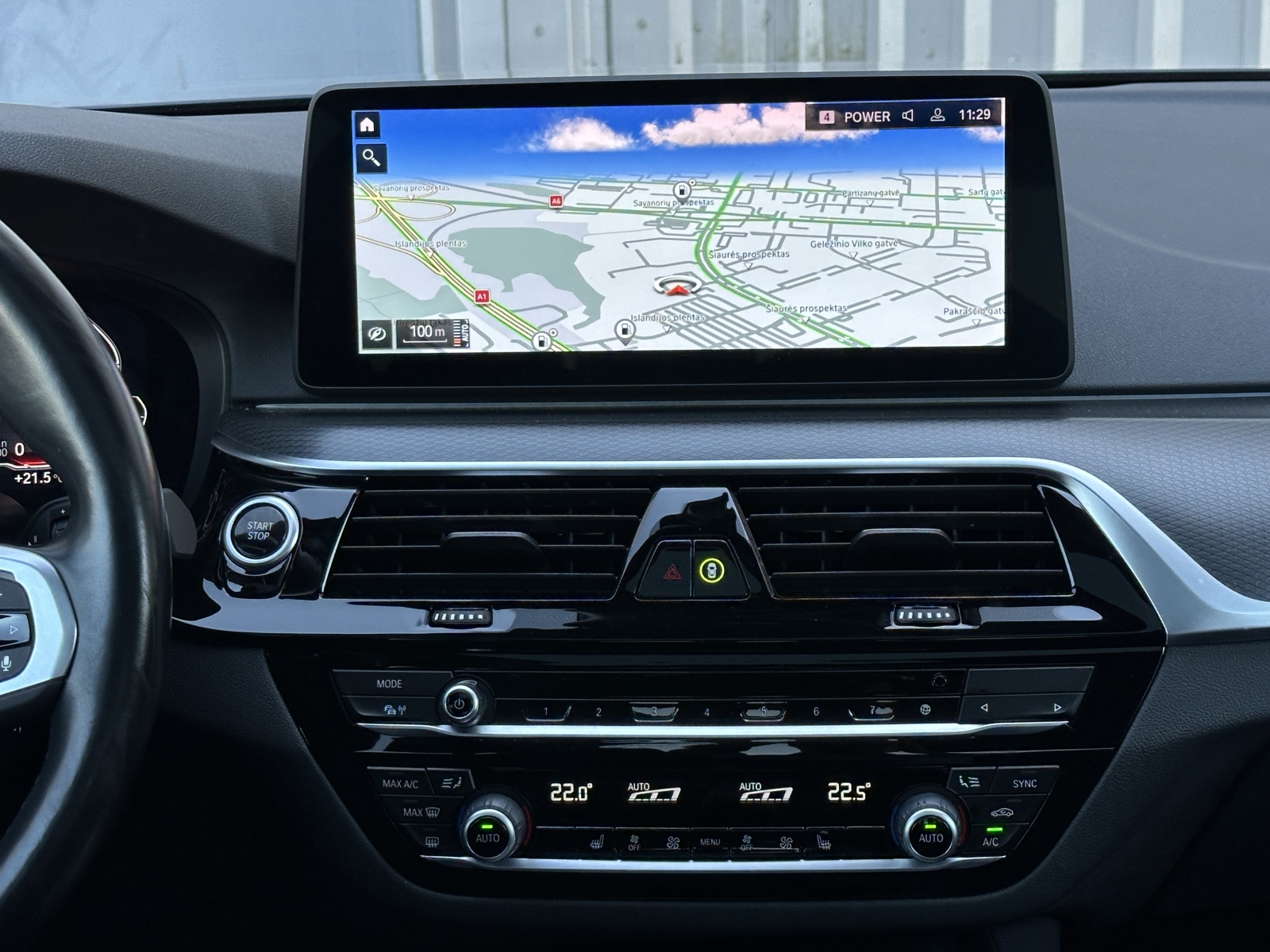 BMW 545 e xDrive