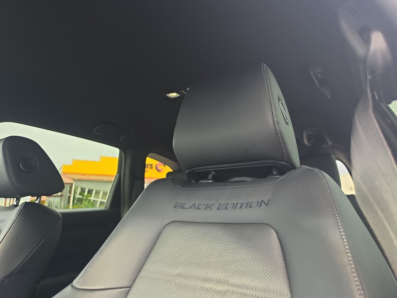 Honda CR-V Black Edition 2WD
