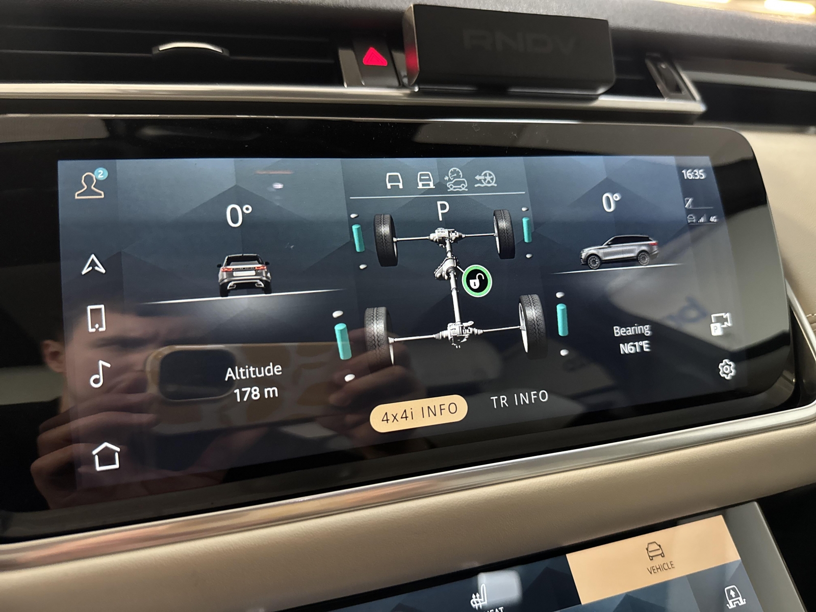 Land Rover Range Rover Velar R-Dynamic SE
