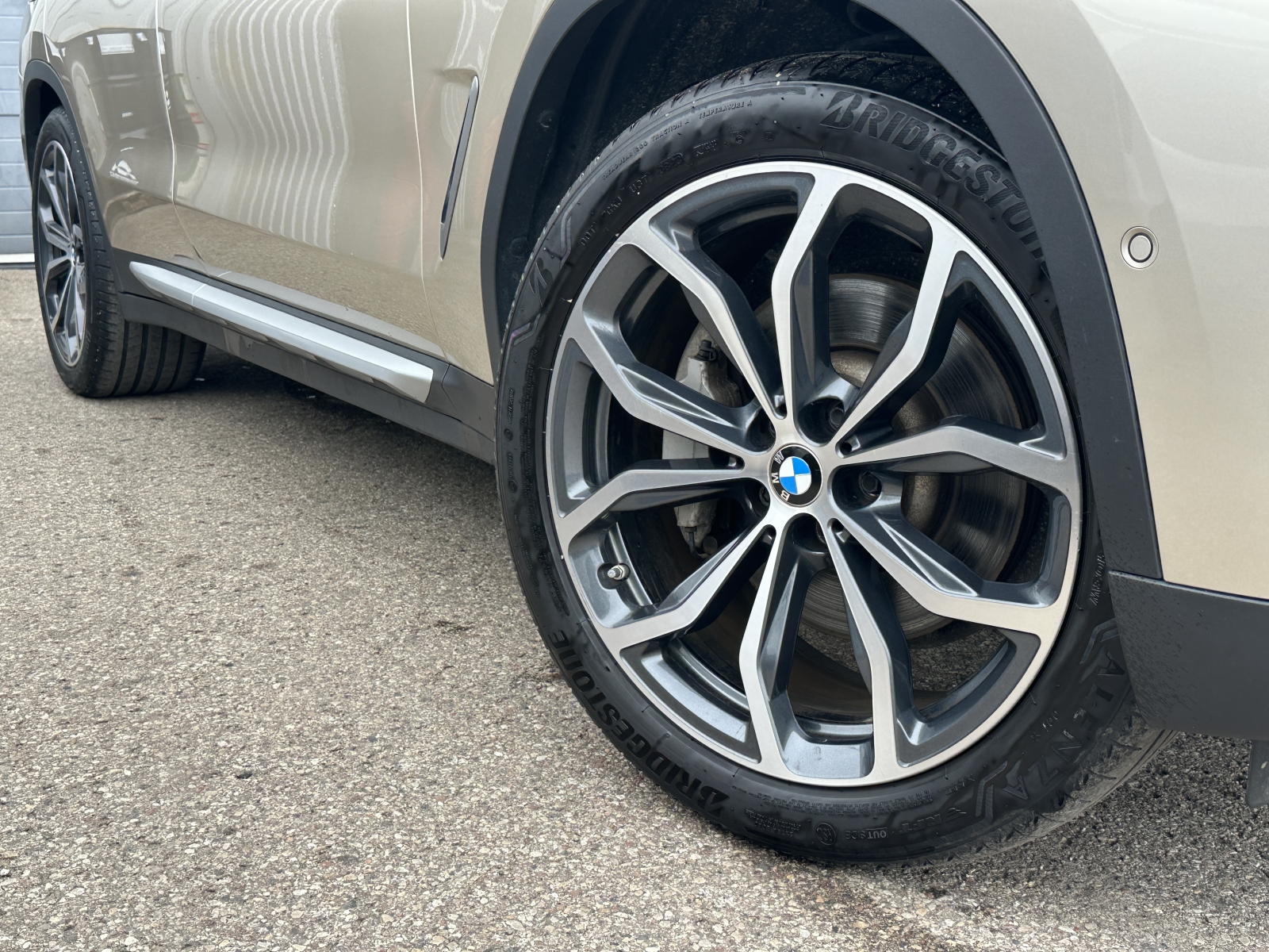 BMW X3 xDrive30e Individual