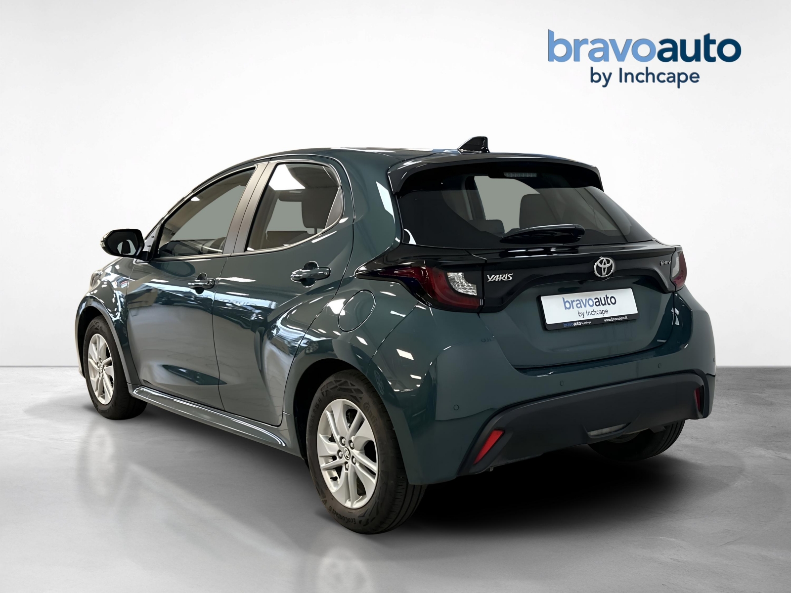 Toyota Yaris ACTIVE HYBRID