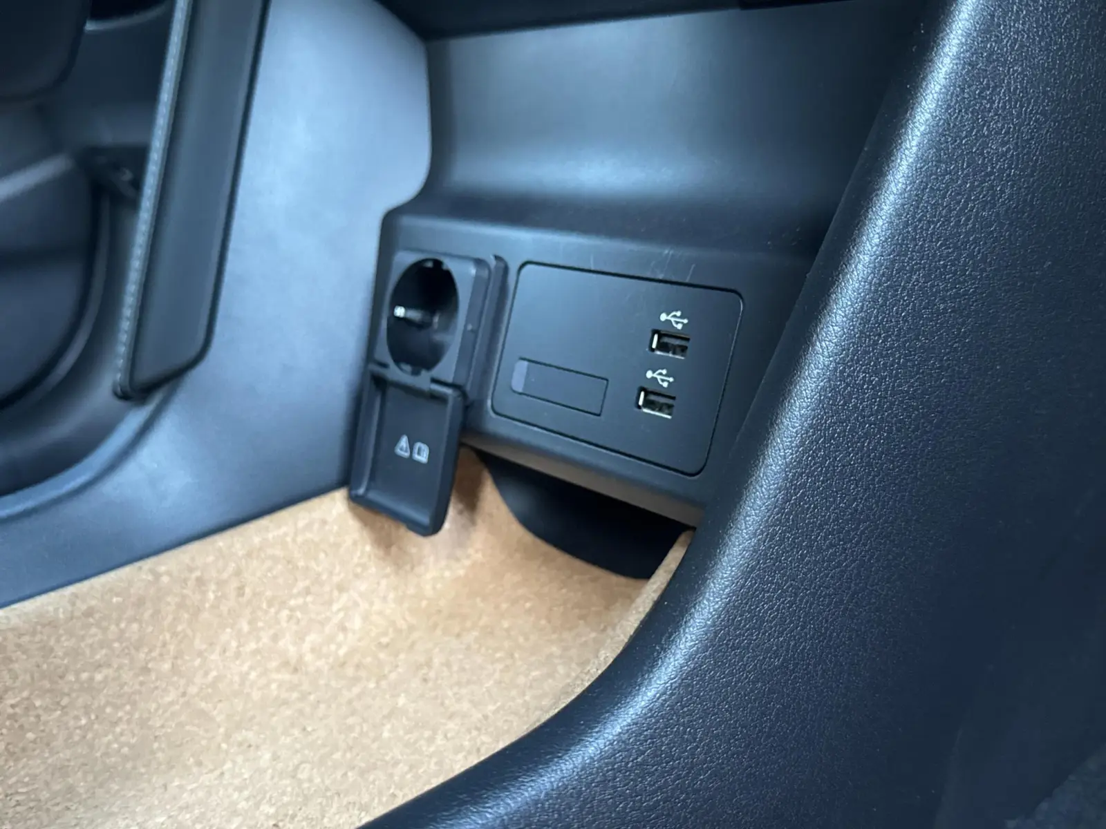 Mazda MX-30 Makoto Premium Pack