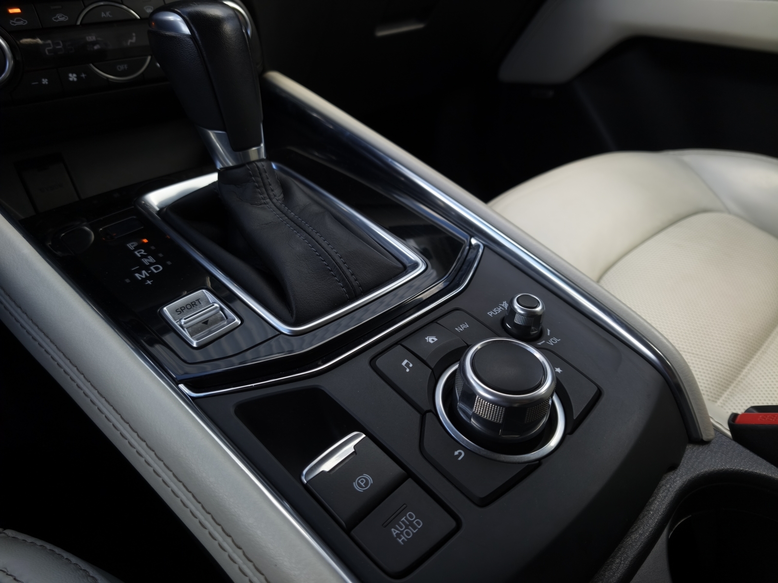 Mazda CX-5 Luxury AWD